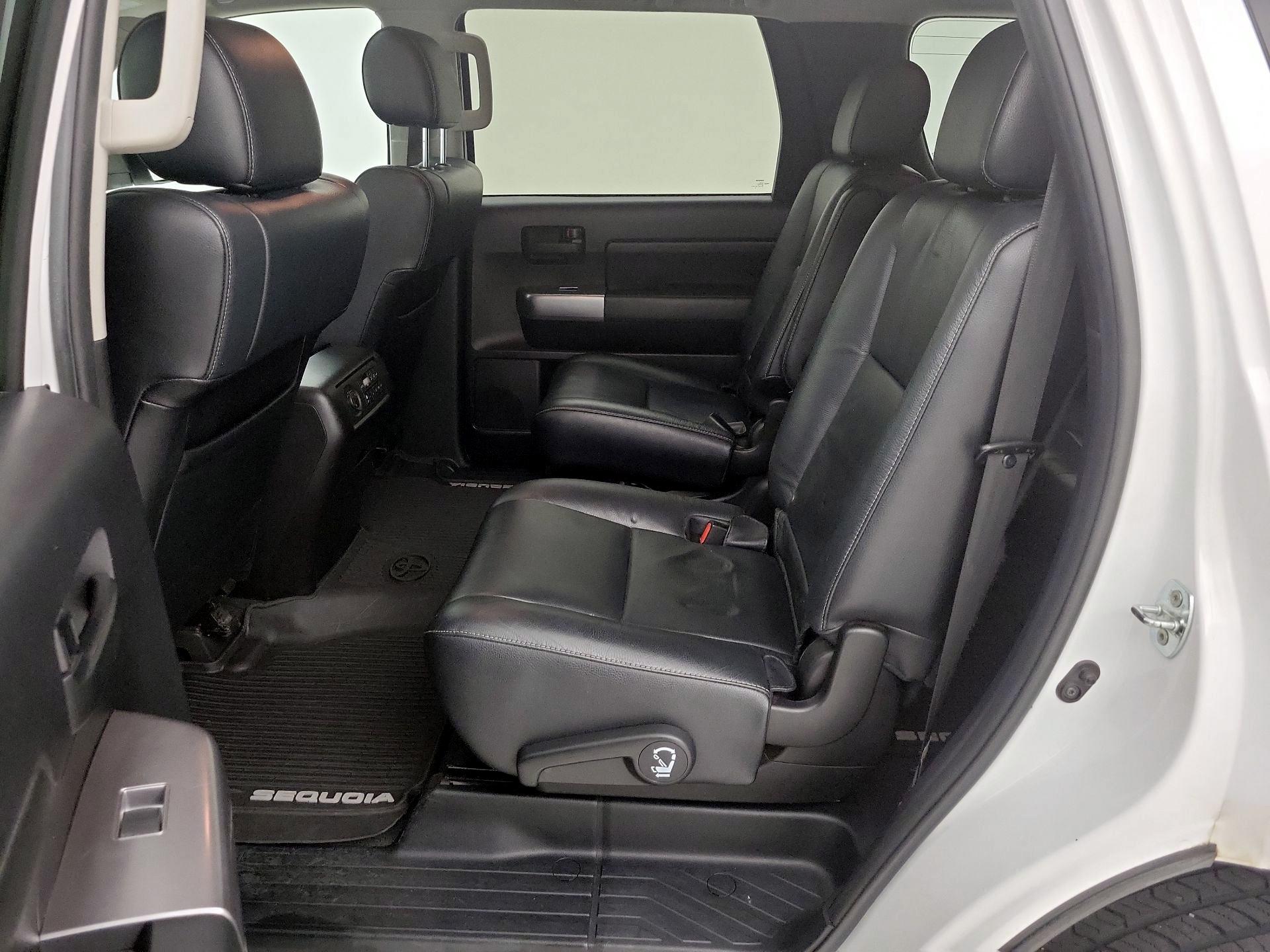 Thumbnail: 2019 Toyota Sequoia - 20