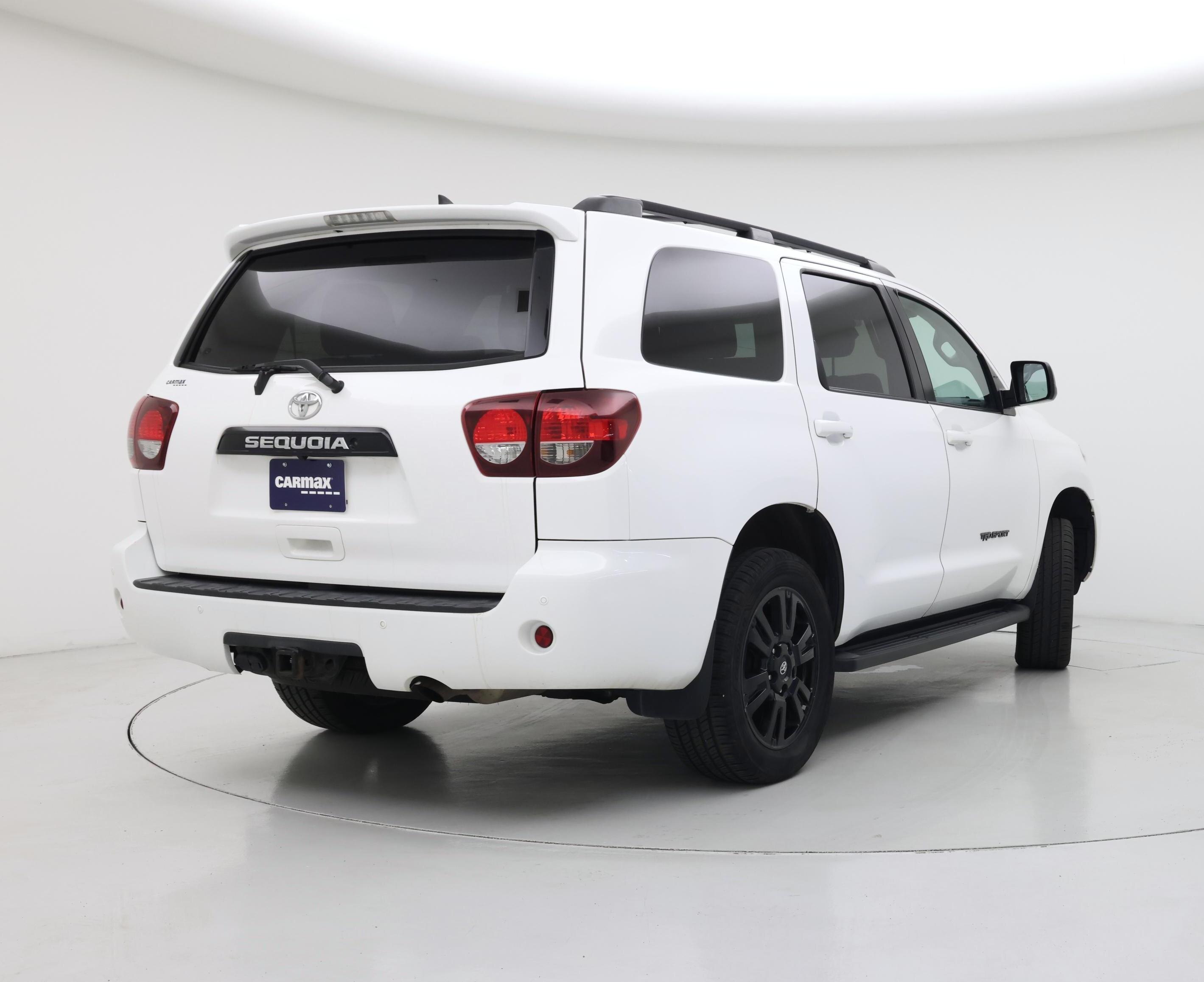 Thumbnail: 2019 Toyota Sequoia - 8