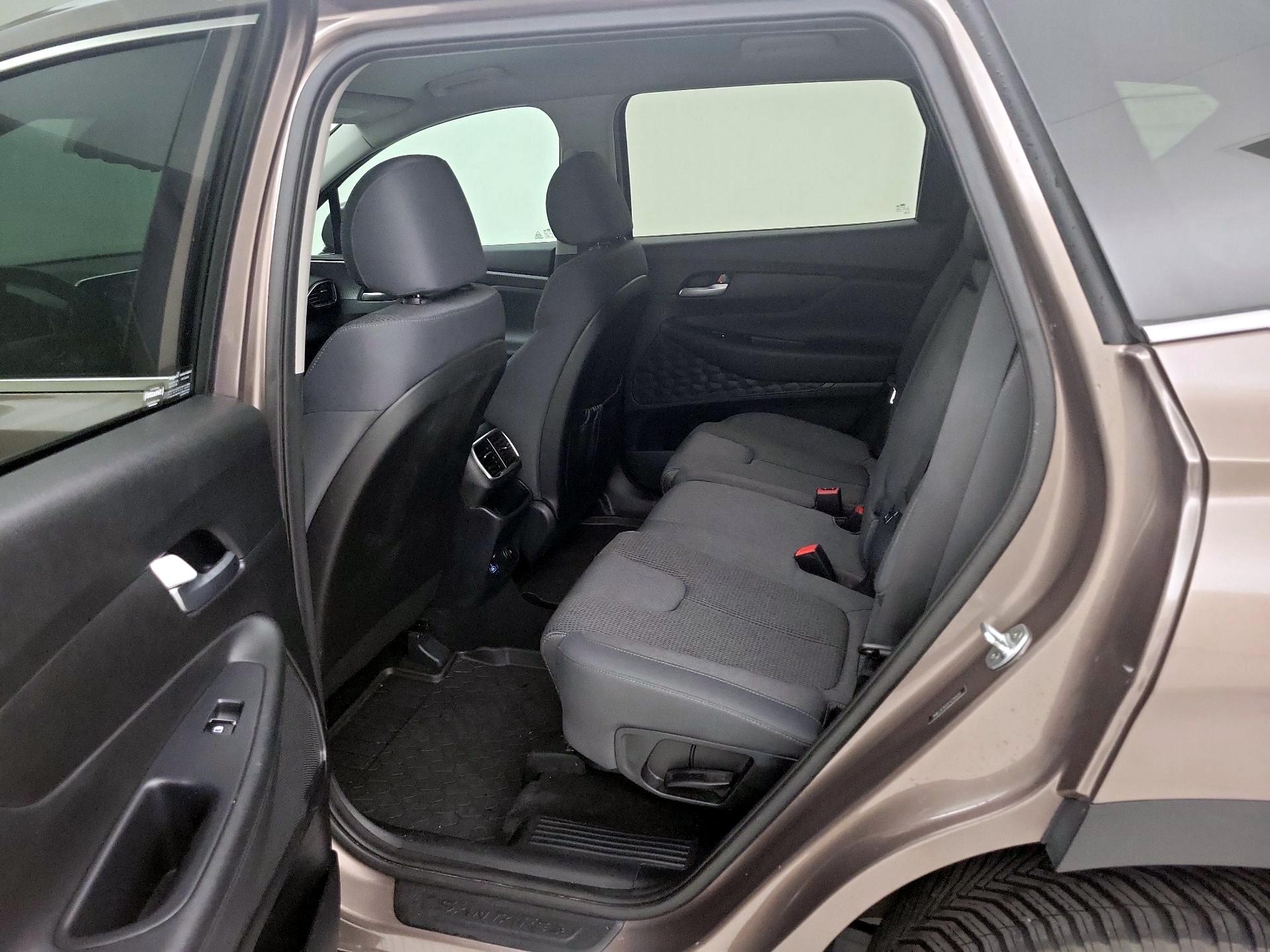 Thumbnail: 2020 Hyundai Santa Fe - 19