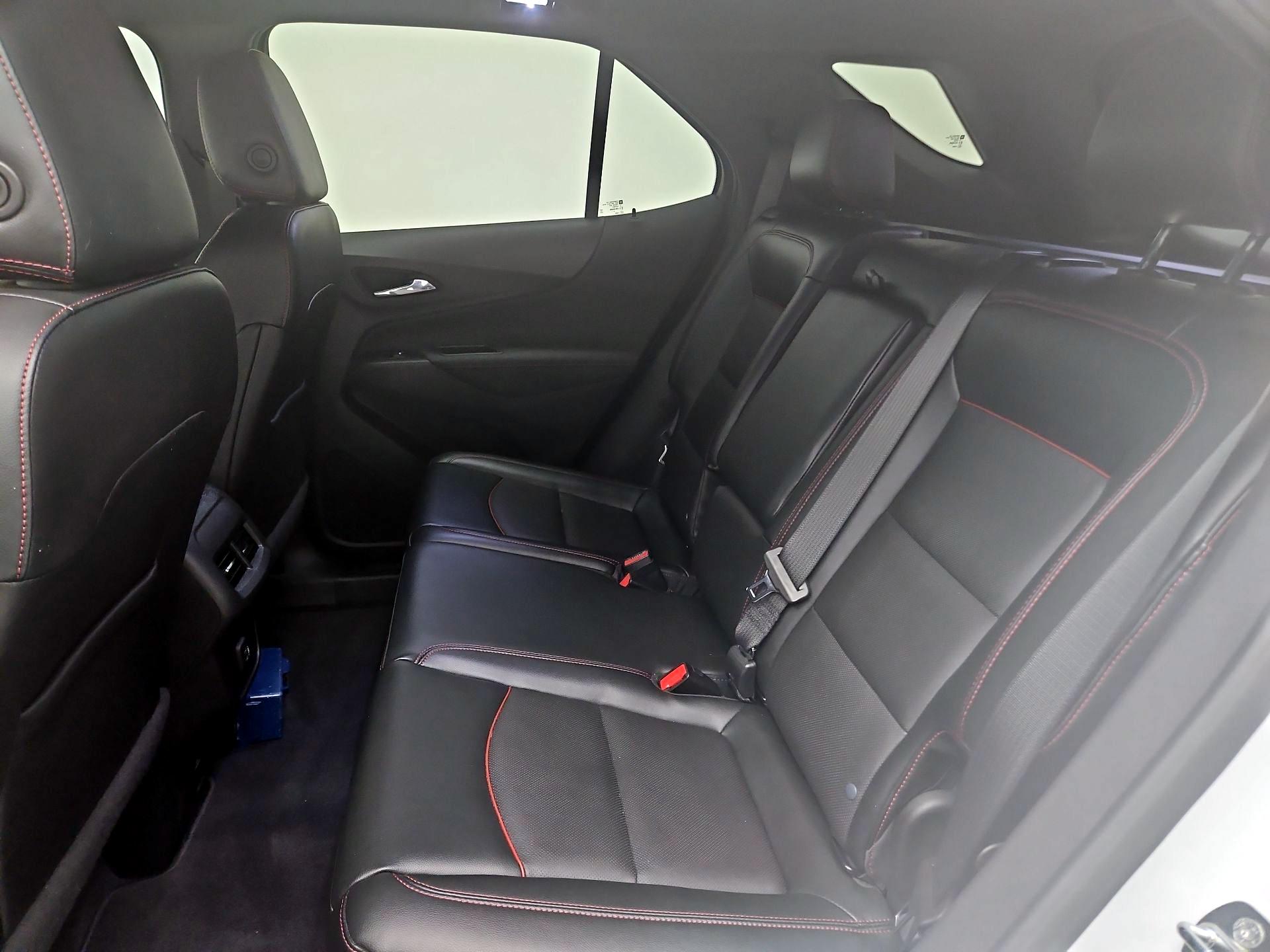 Thumbnail: 2023 Chevrolet Equinox - 19