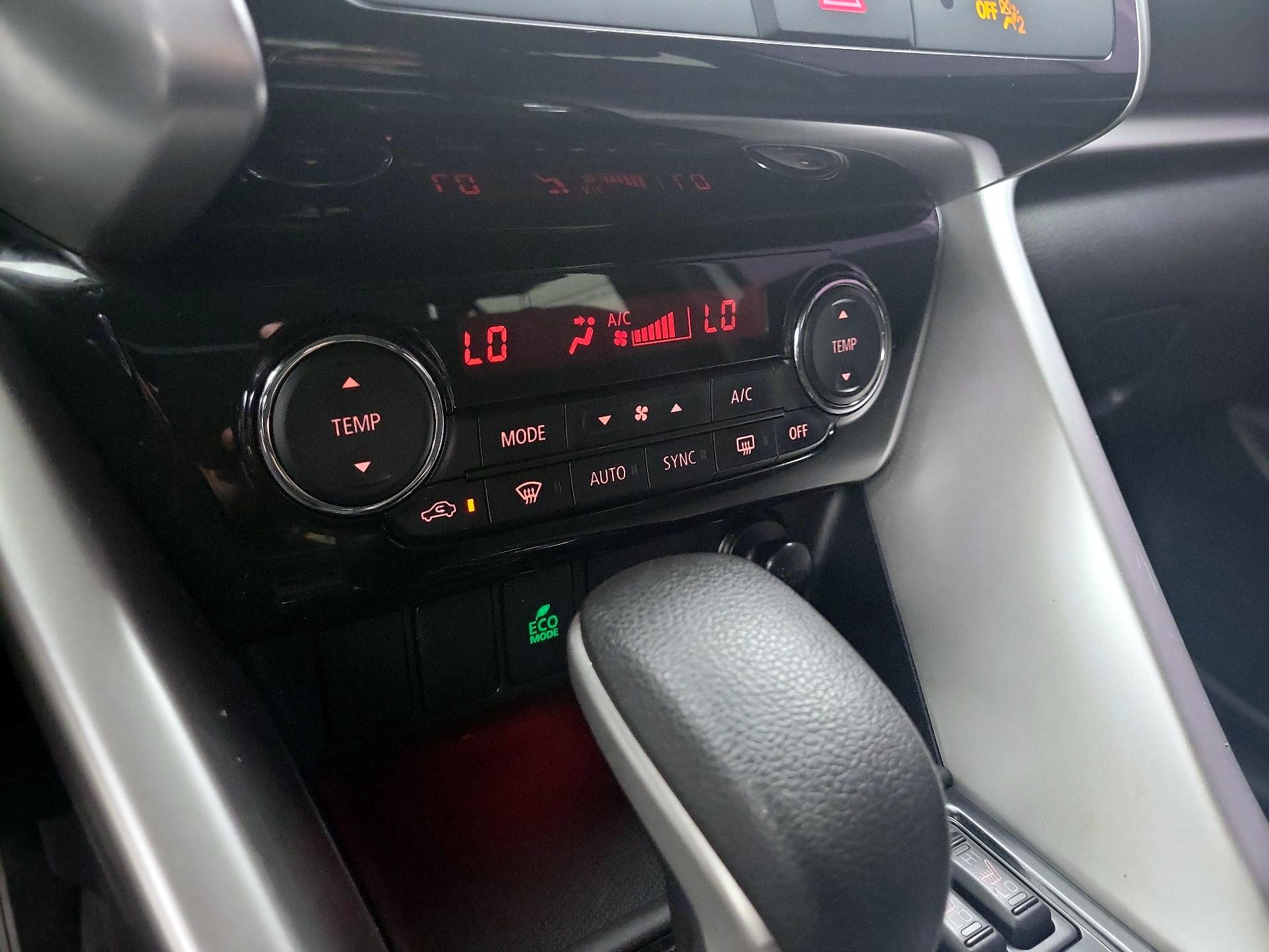 Thumbnail: 2022 Mitsubishi Eclipse Cross - 16