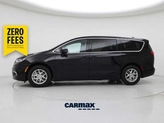 Black 2025 Chrysler Pacifica Minivan Front-Wheel Drive Automatic