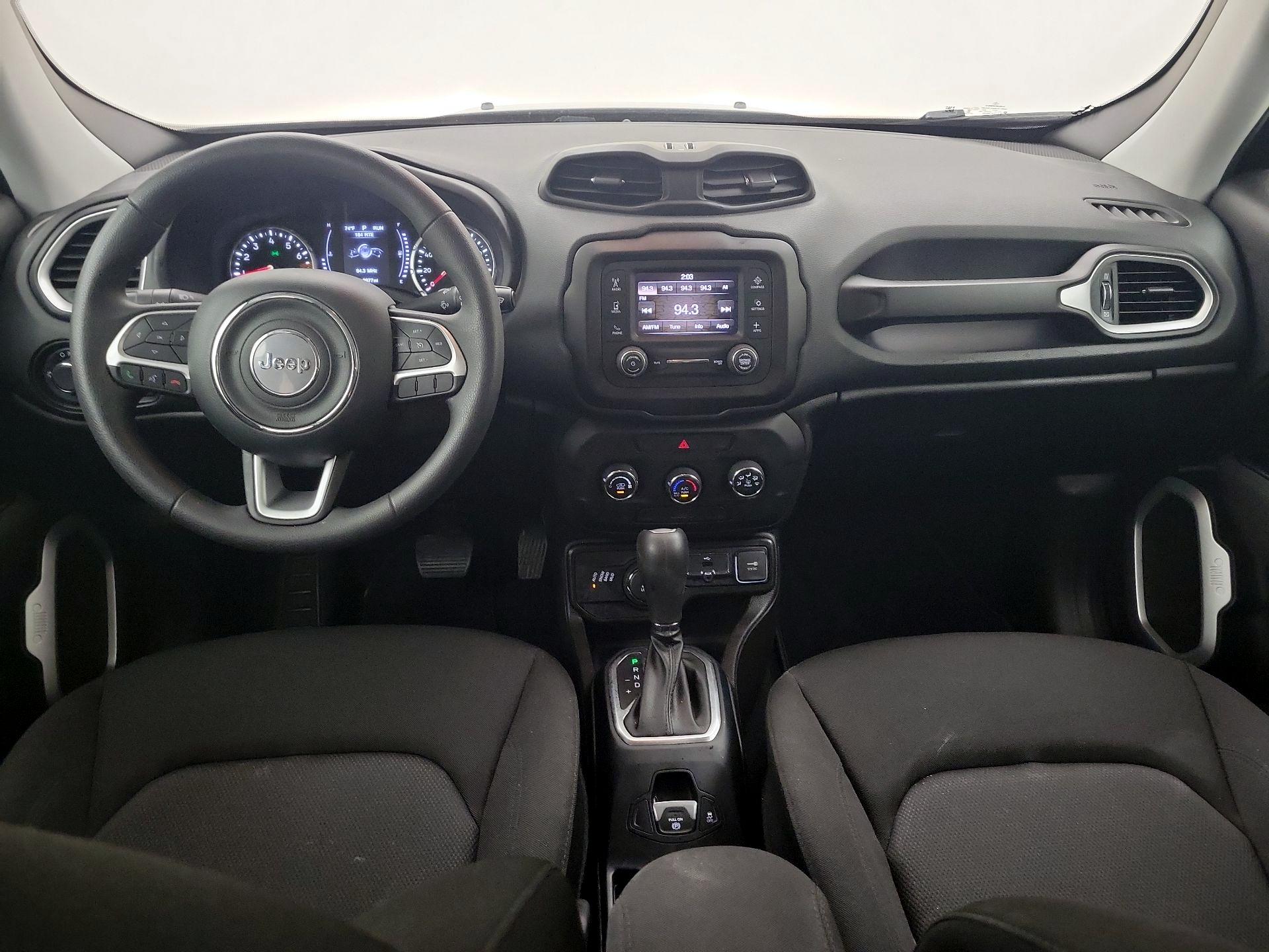 Thumbnail: 2020 Jeep Renegade - 9