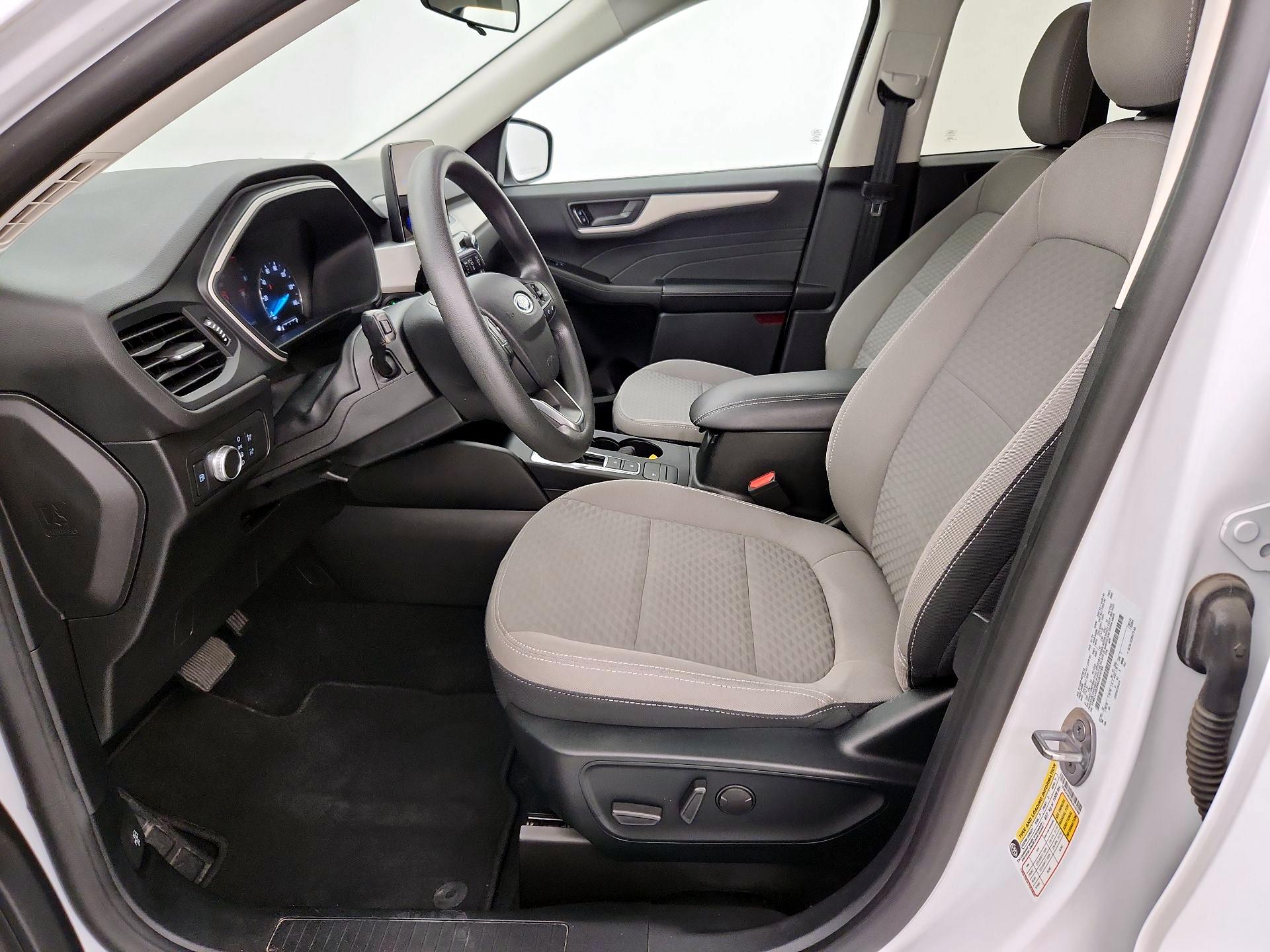 Thumbnail: 2022 Ford Escape - 11