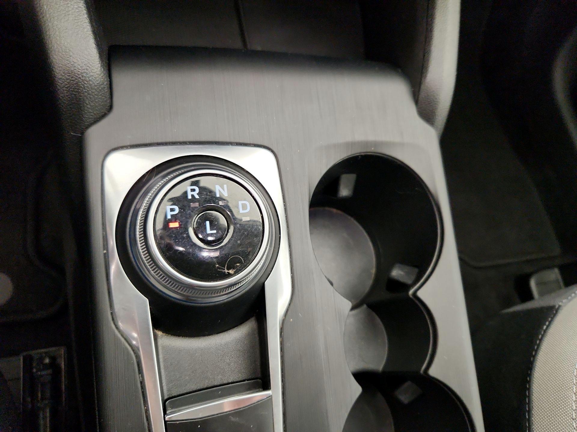 Thumbnail: 2022 Ford Escape - 17