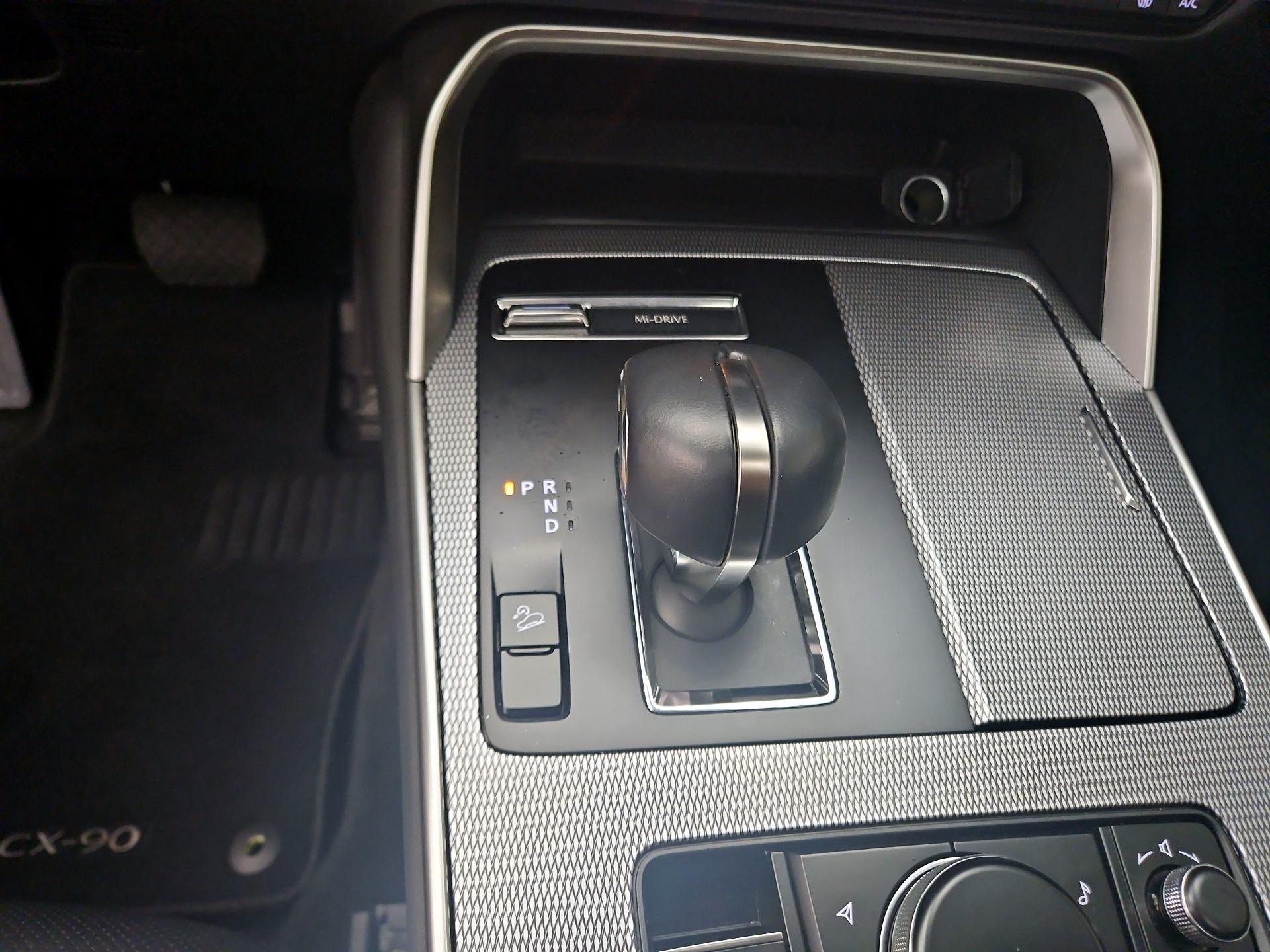 Thumbnail: 2025 Mazda CX-90 - 18