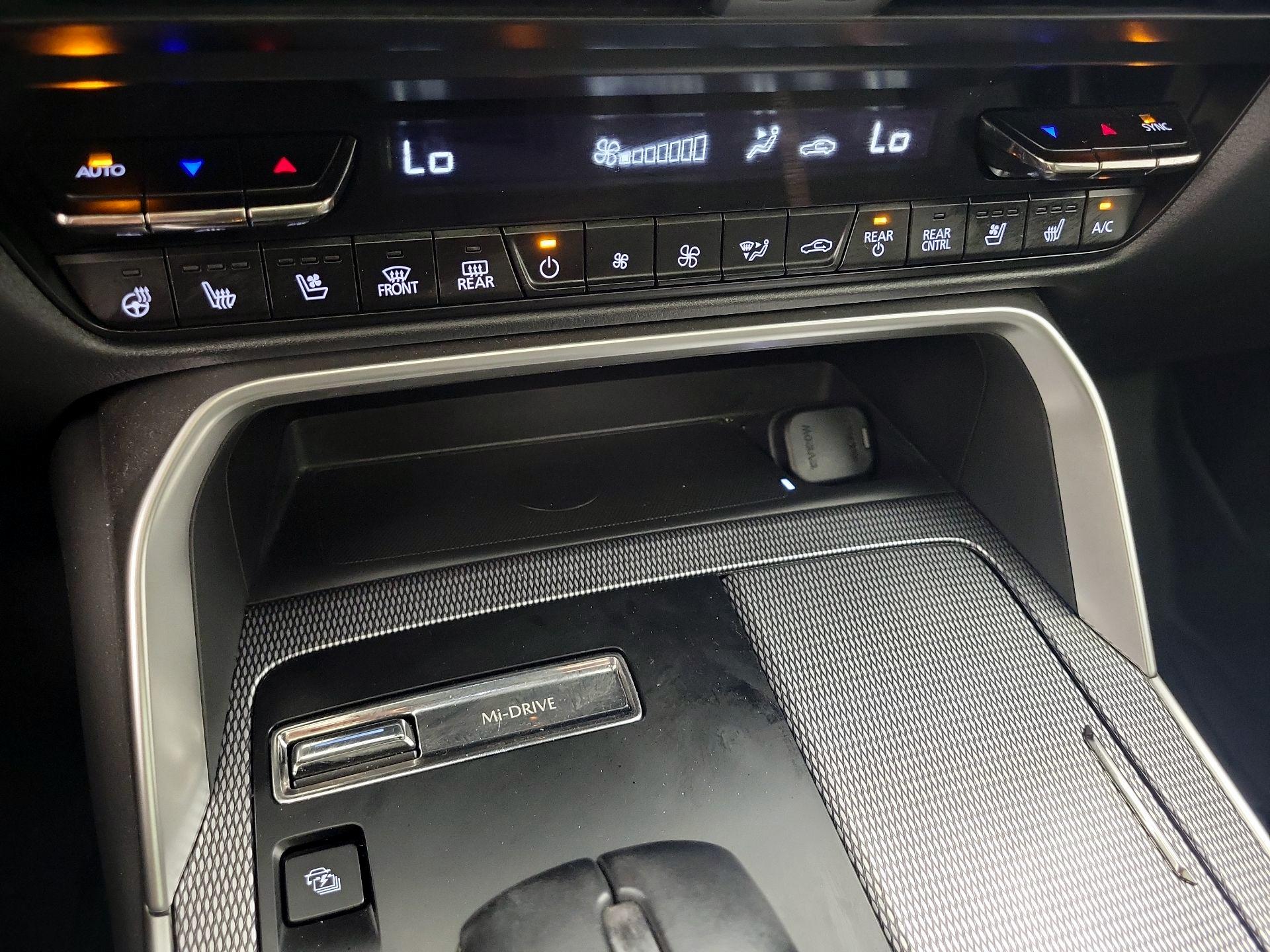 Thumbnail: 2024 Mazda CX-90 - 17