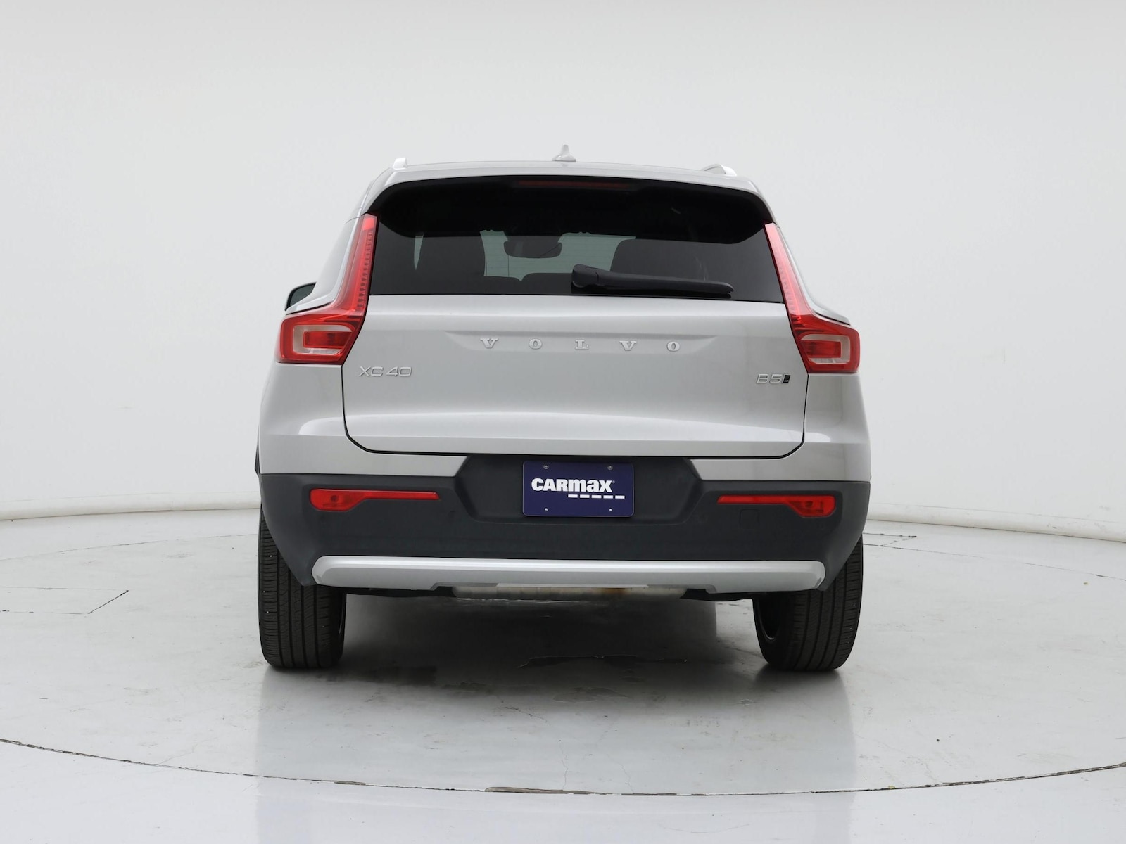 2025 Volvo XC40 Plus - Photo 7
