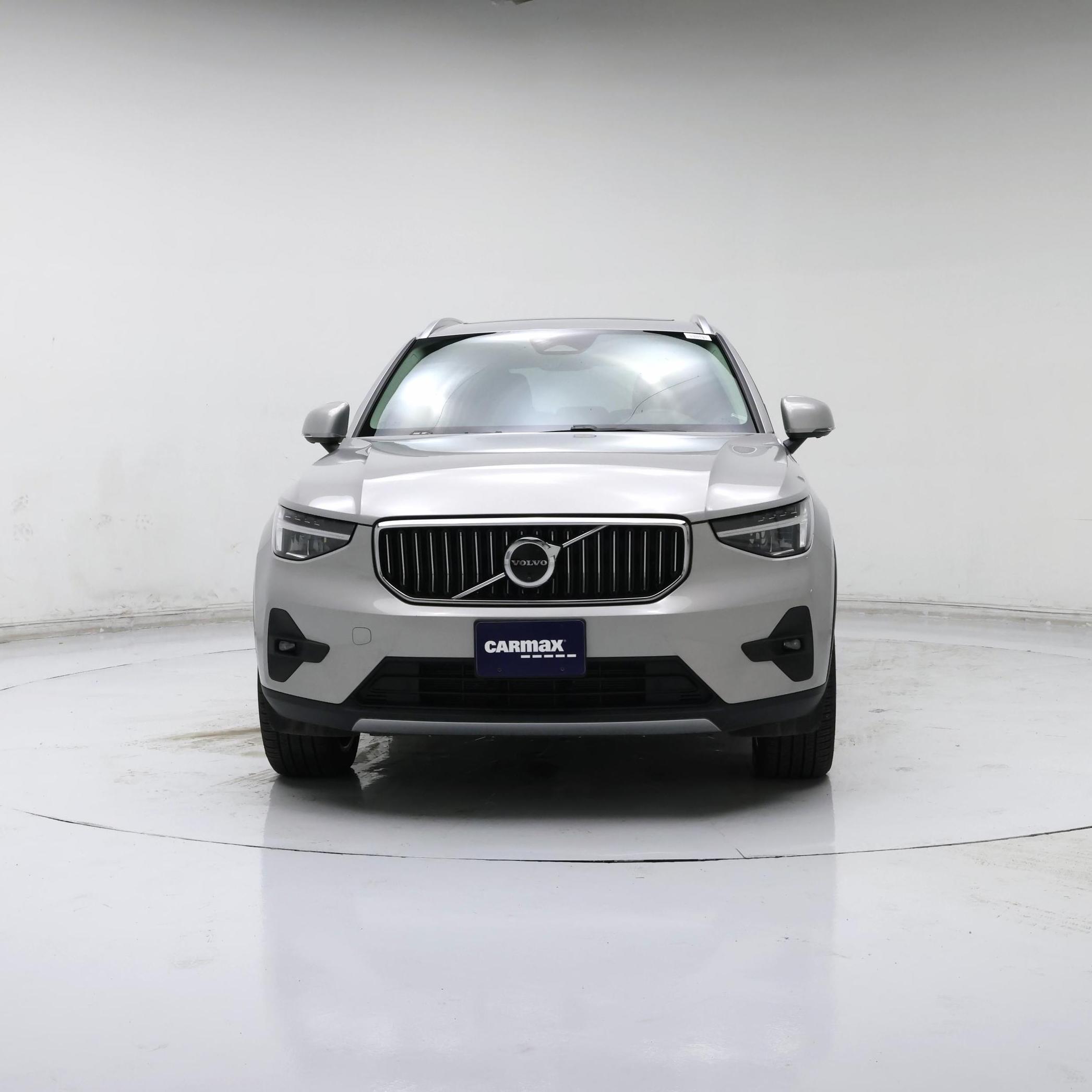 Thumbnail: 2025 Volvo XC40 - 5