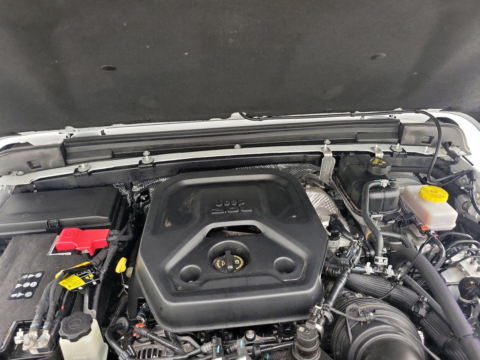 2025 Jeep Wrangler 4-Door Sport - Photo 22