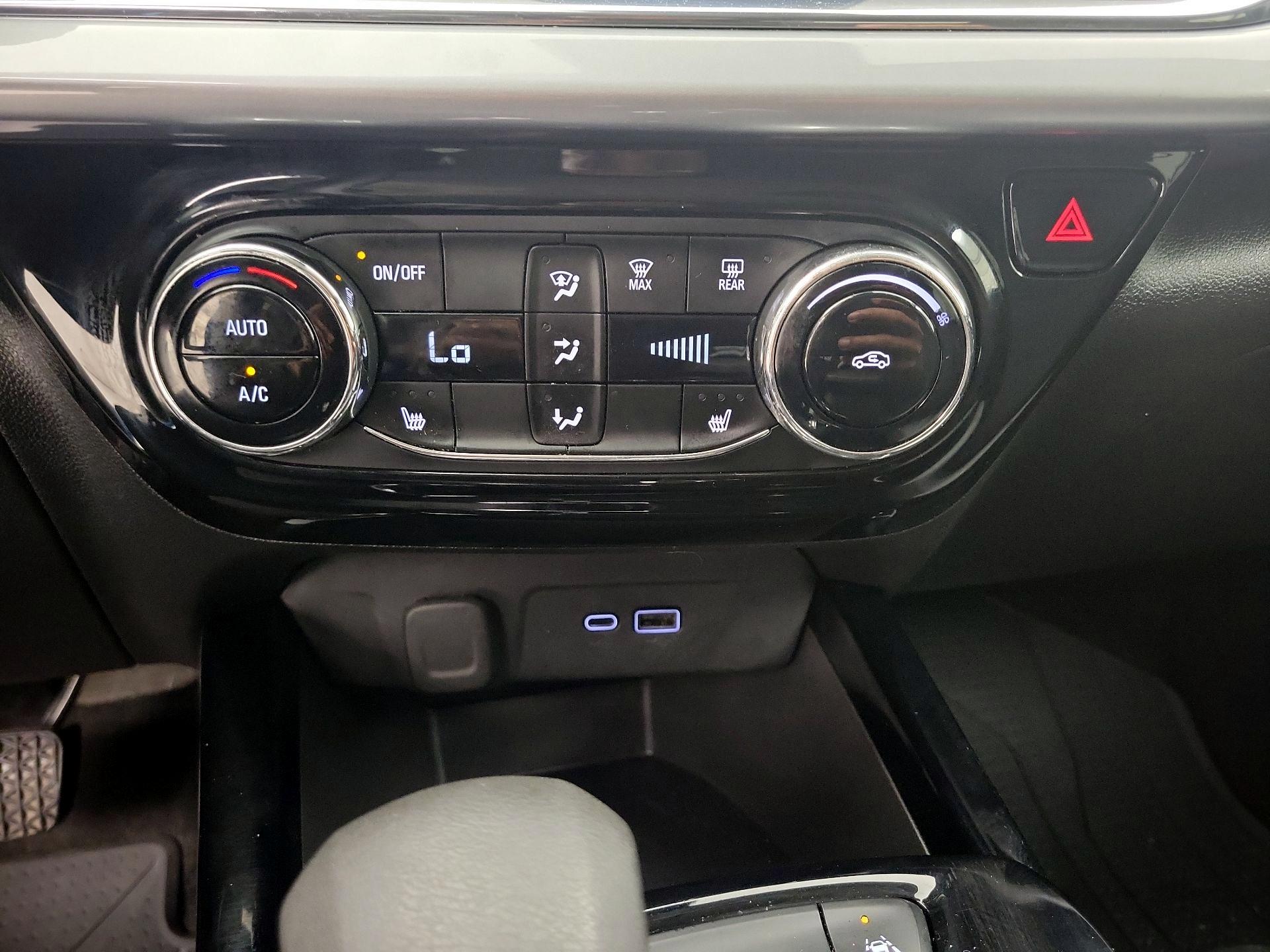 Thumbnail: 2025 Chevrolet Trax - 16