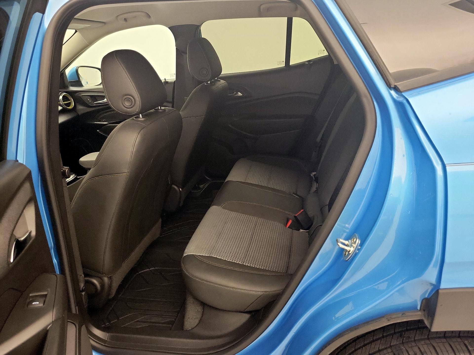 Thumbnail: 2025 Chevrolet Trax - 19