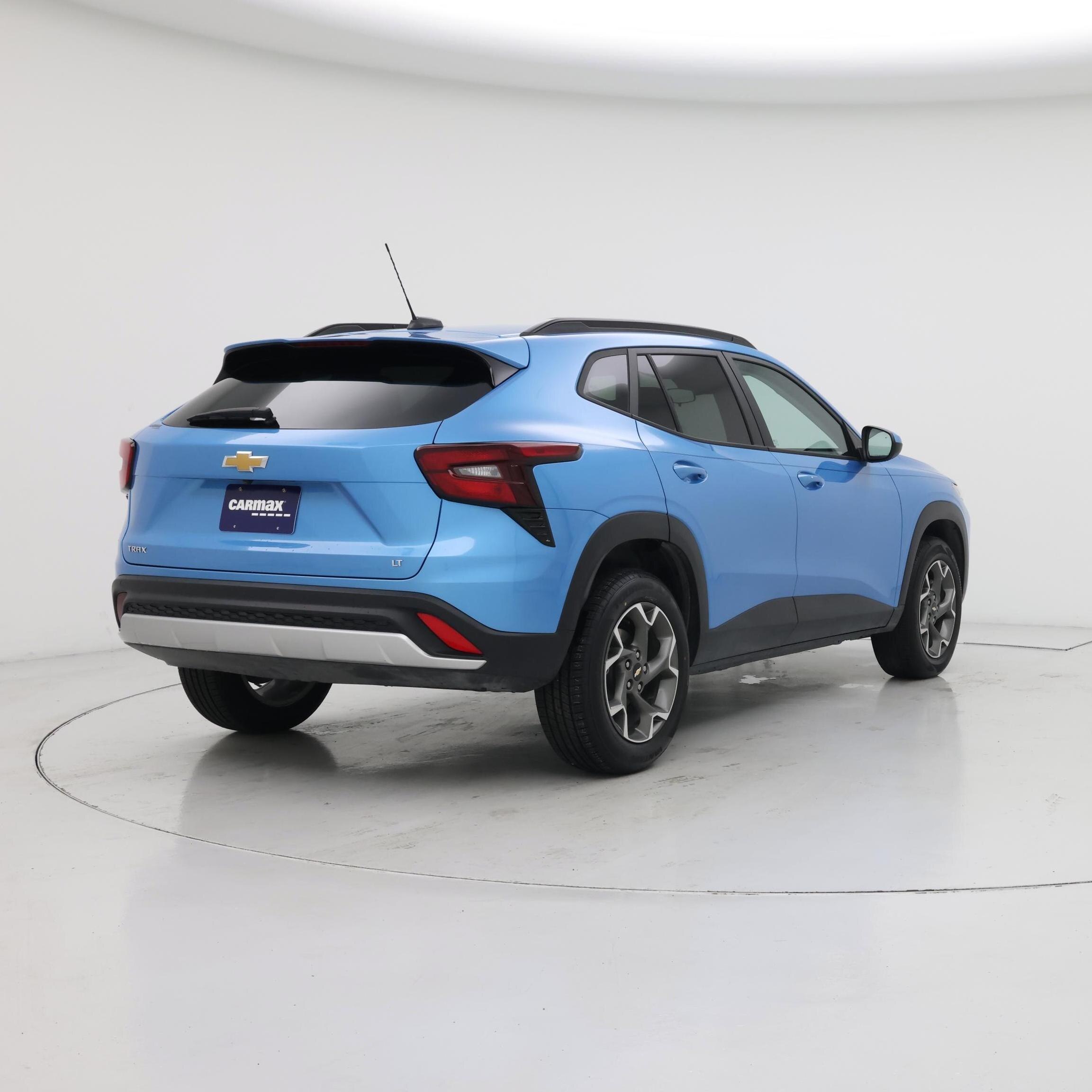 Thumbnail: 2025 Chevrolet Trax - 8