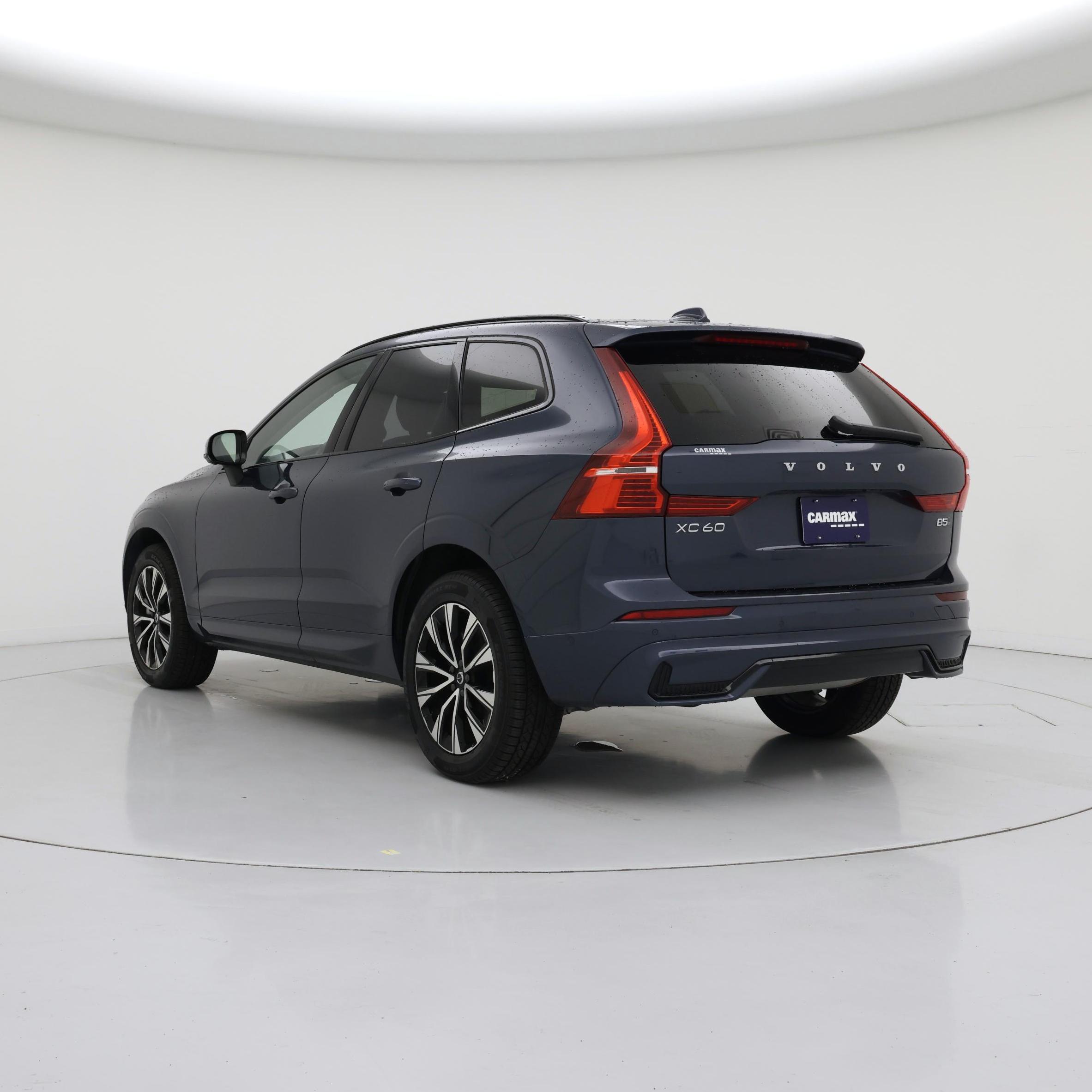 Thumbnail: 2025 Volvo XC60 - 2