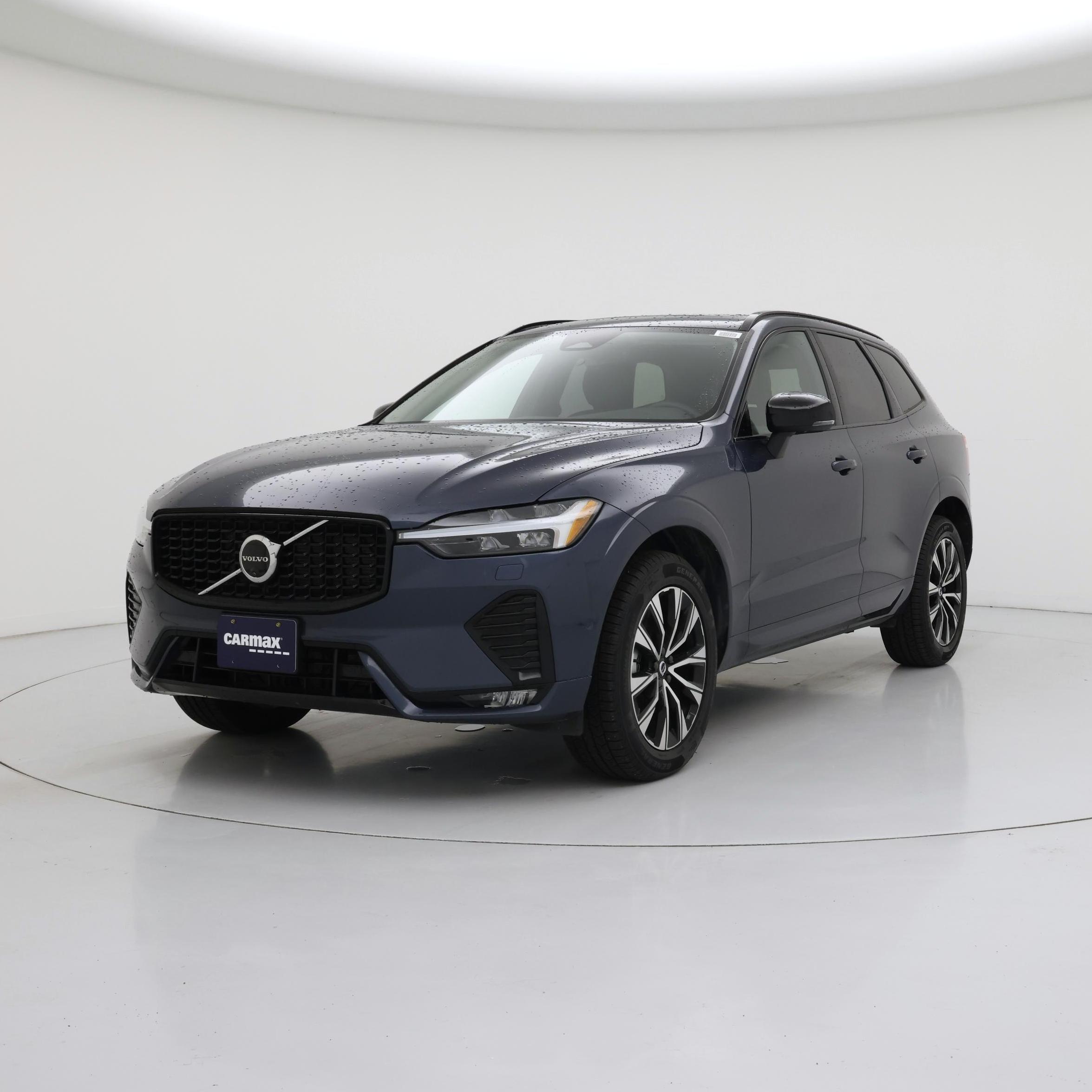 Thumbnail: 2025 Volvo XC60 - 4
