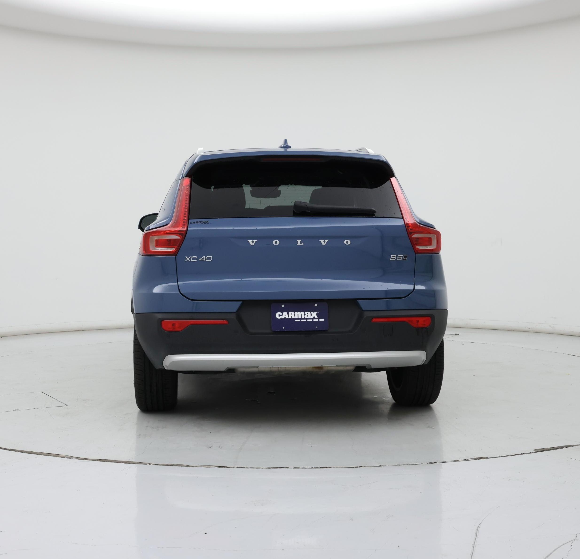 Thumbnail: 2025 Volvo XC40 - 6