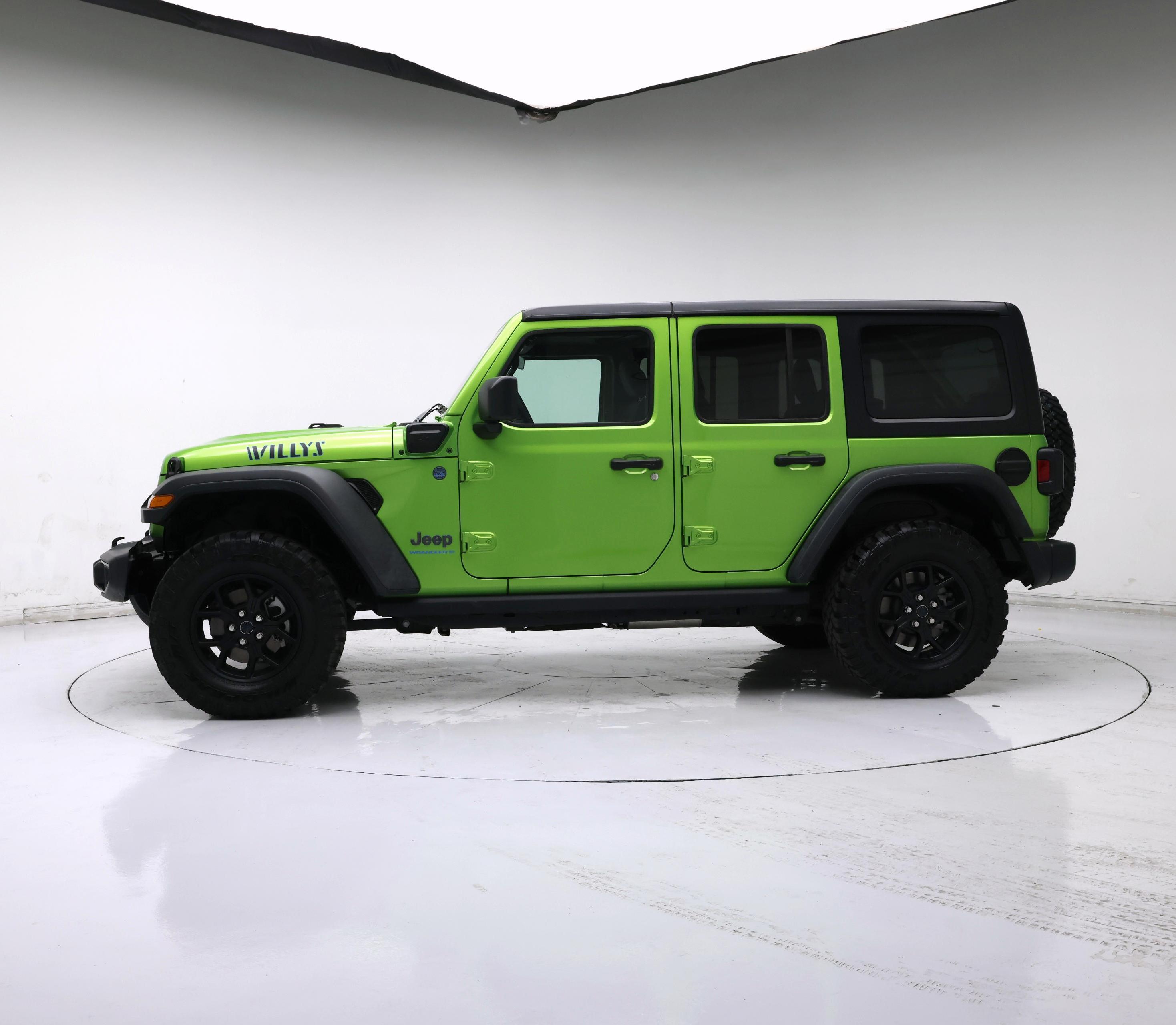 Thumbnail: 2025 Jeep Wrangler - 3