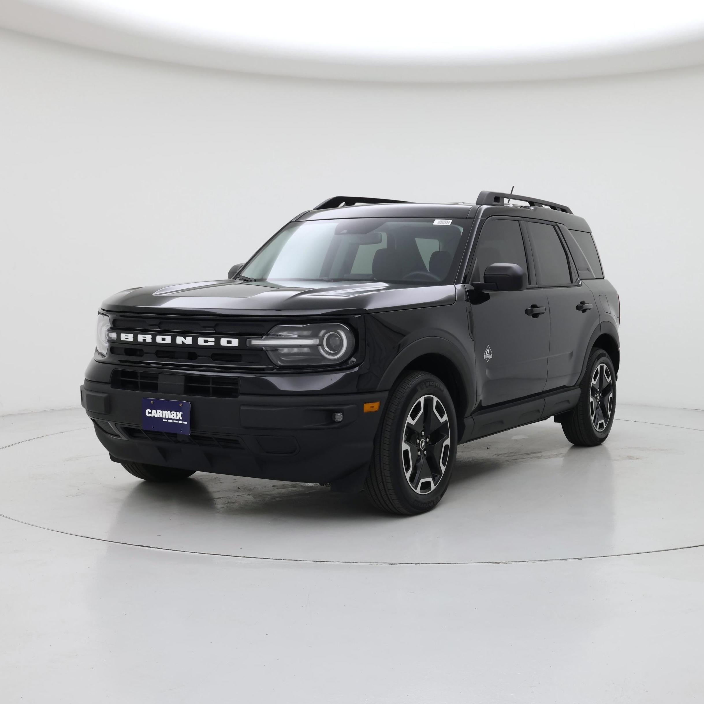 Thumbnail: 2023 Ford Bronco Sport - 4