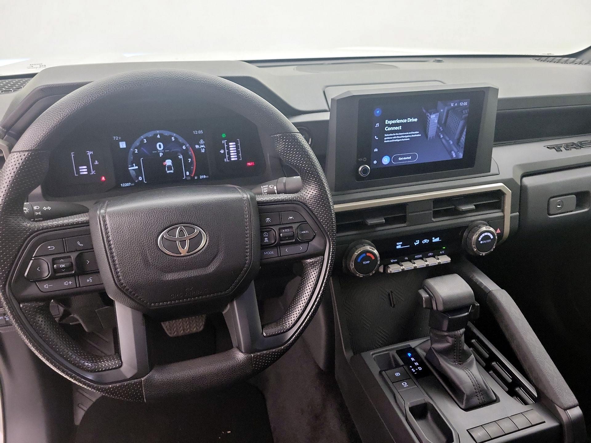 Thumbnail: 2025 Toyota Tacoma - 10