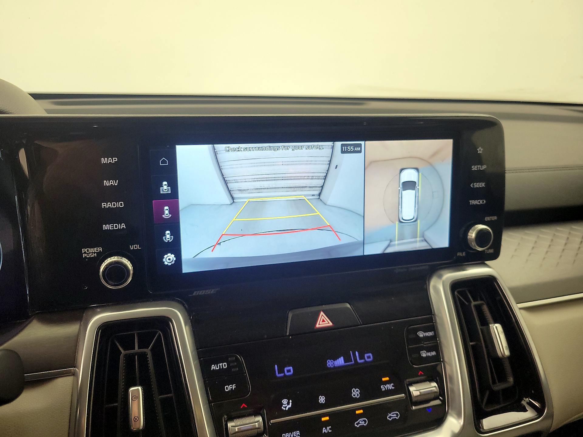 Thumbnail: 2023 Kia Sorento - 15