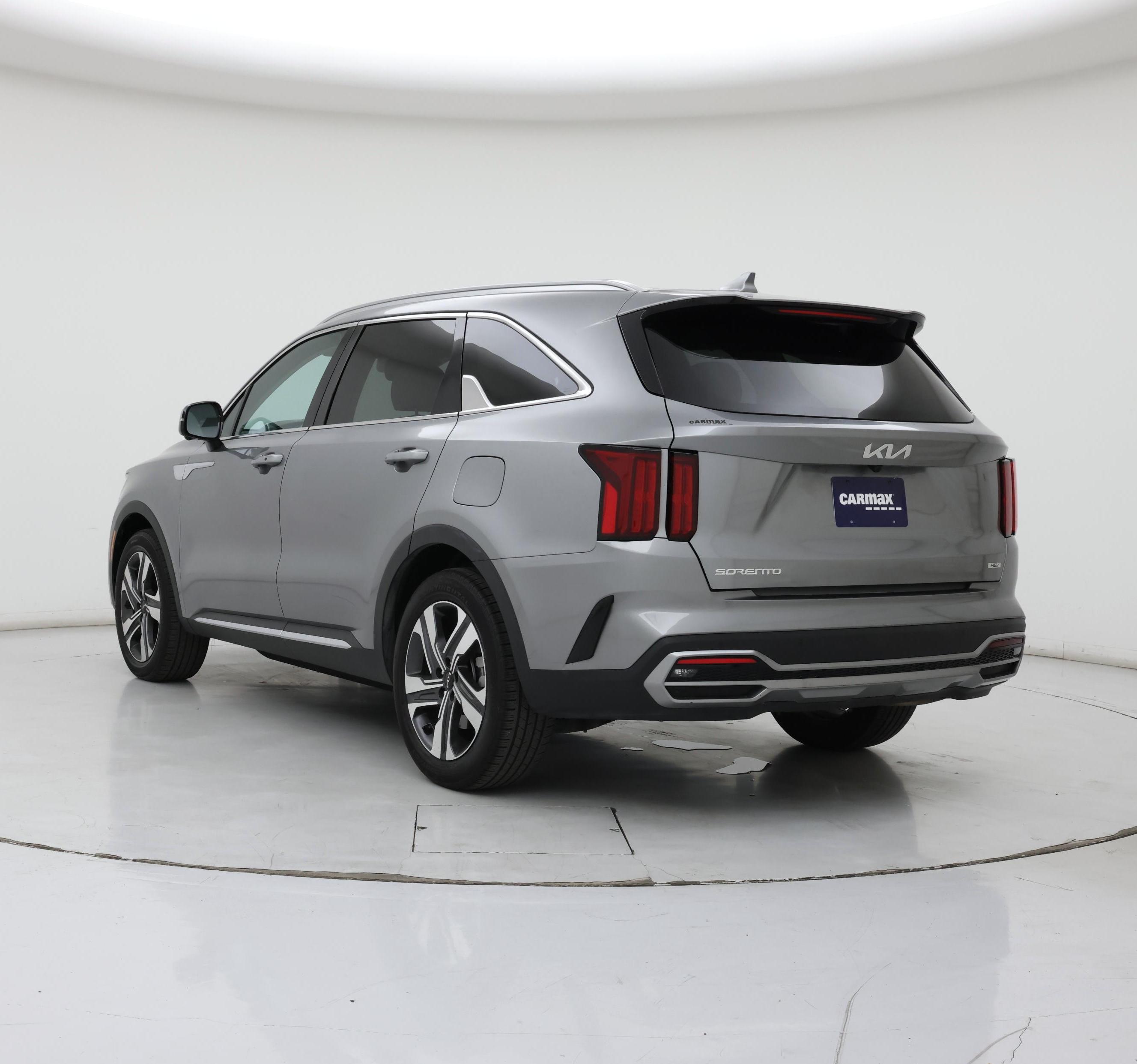 Thumbnail: 2023 Kia Sorento - 2