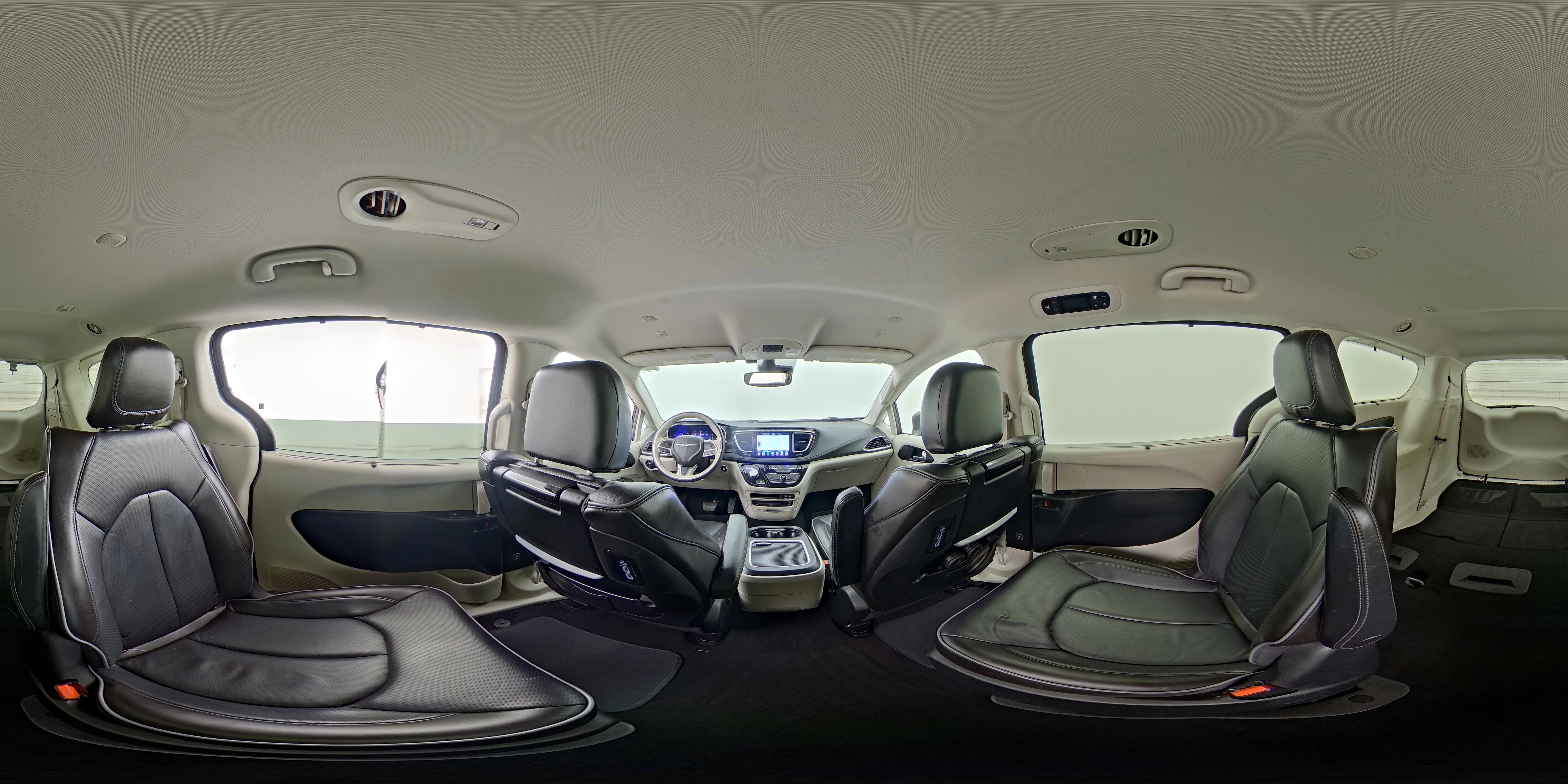 2020 Chrysler Pacifica Hybrid Limited - Photo 29
