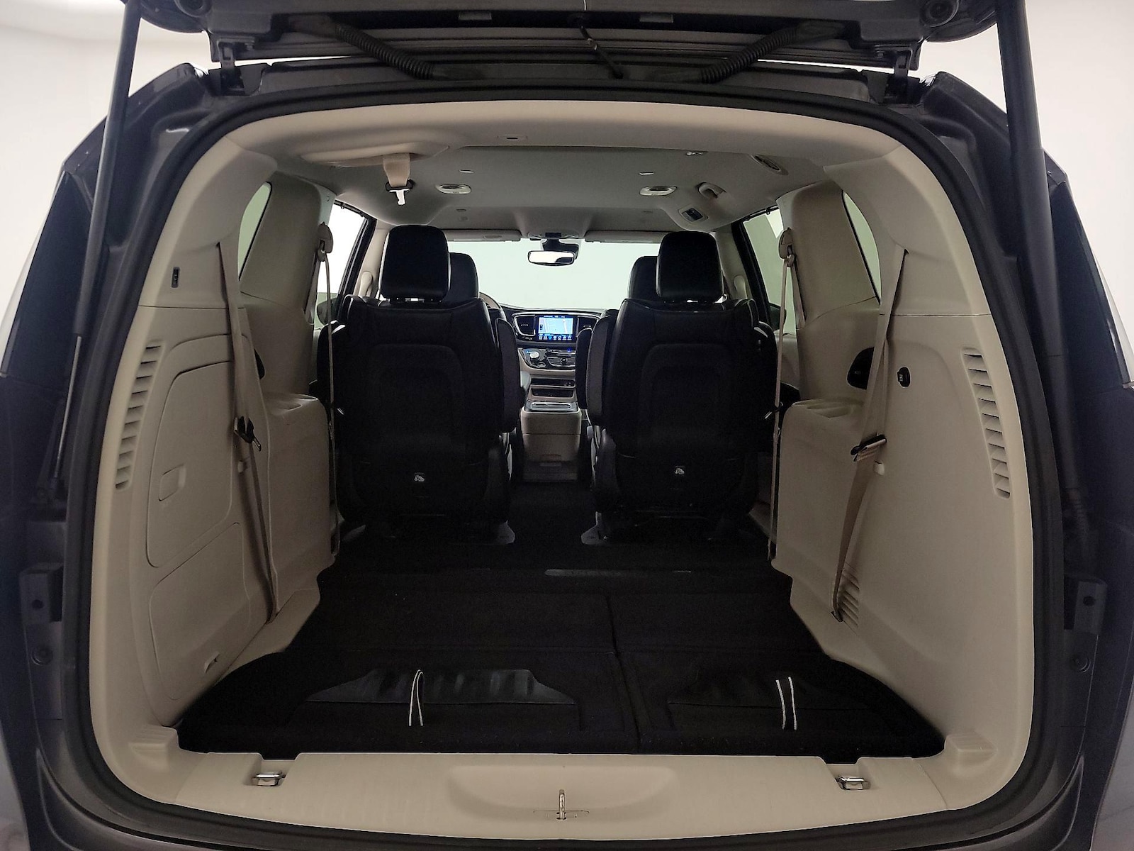 2020 Chrysler Pacifica Hybrid Limited - Photo 24