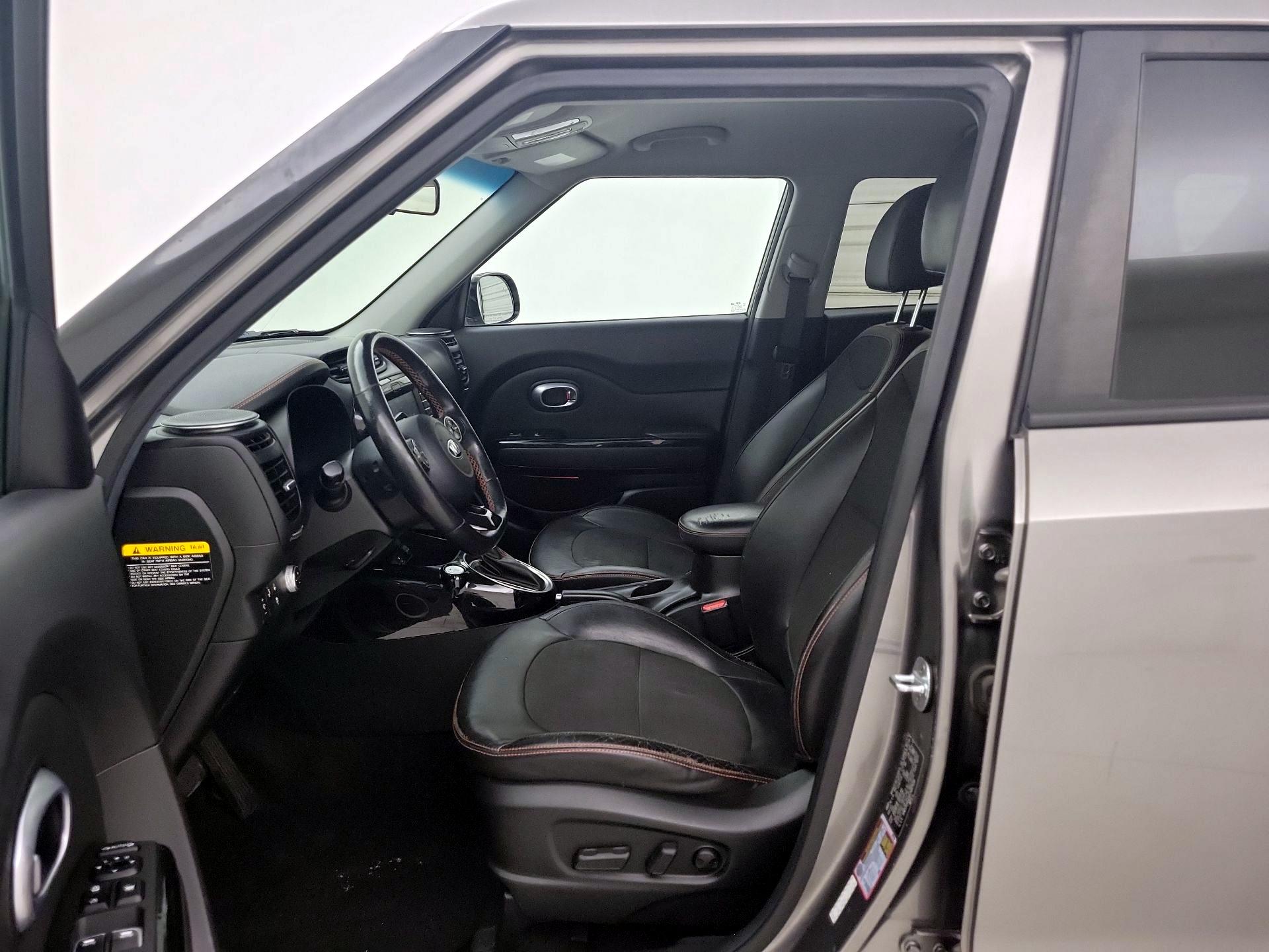 Thumbnail: 2017 Kia Soul - 11