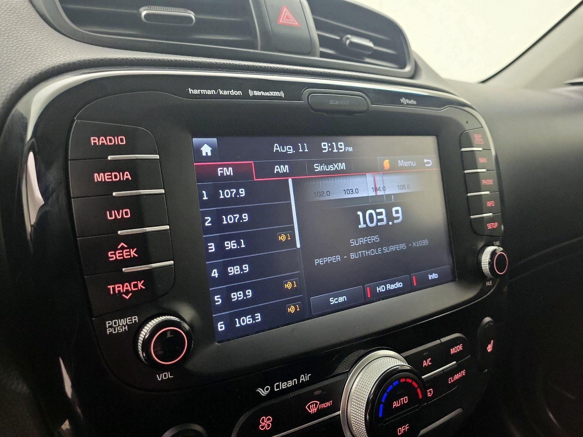 Thumbnail: 2017 Kia Soul - 16