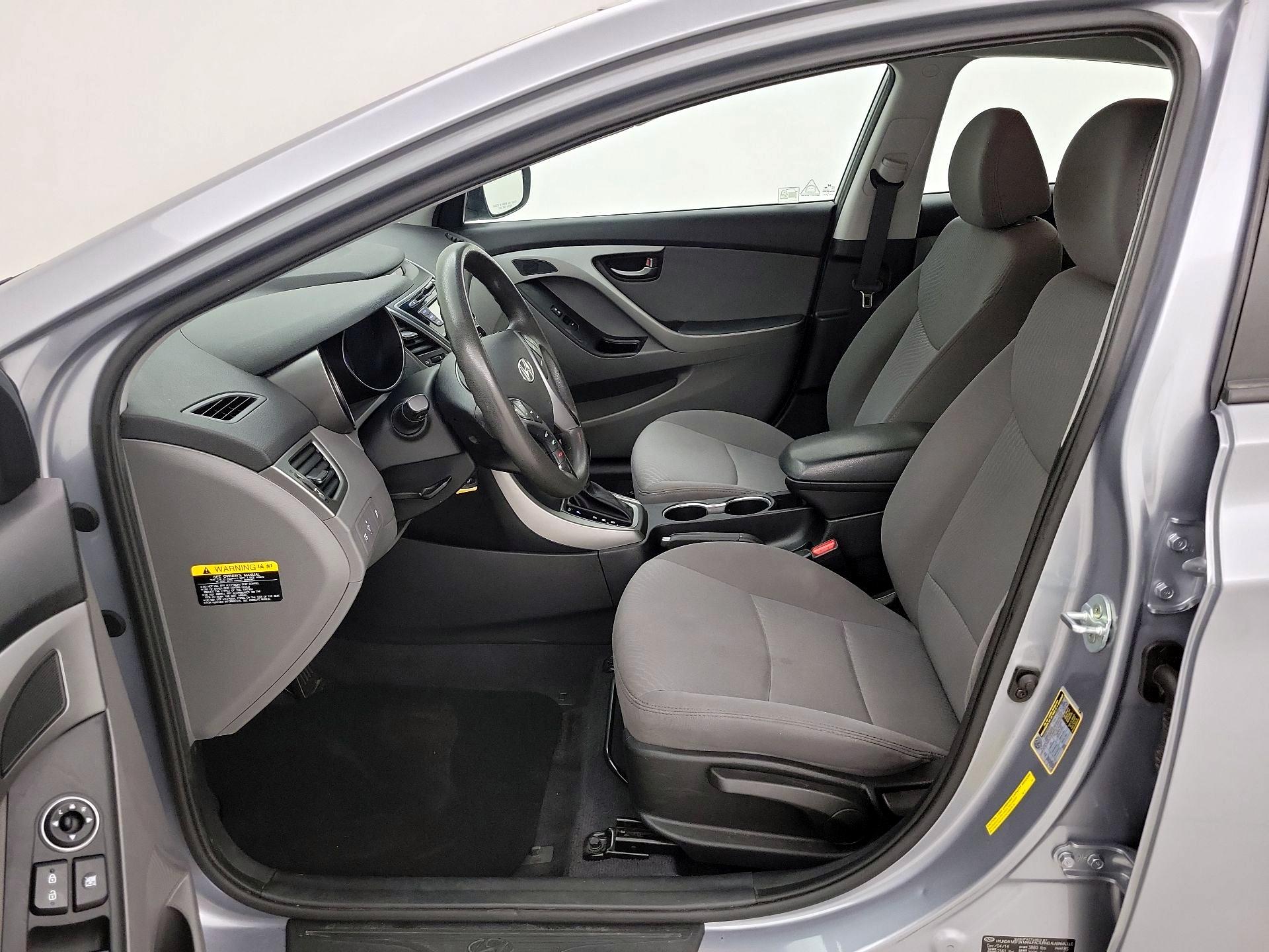 Thumbnail: 2015 Hyundai Elantra - 11