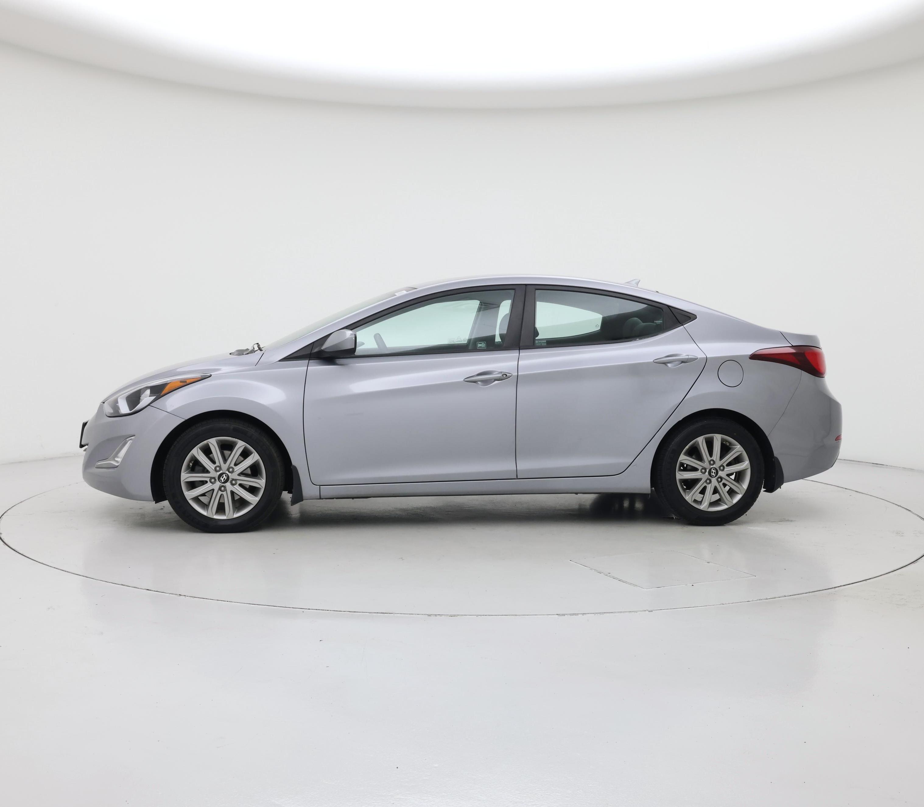 Thumbnail: 2015 Hyundai Elantra - 3