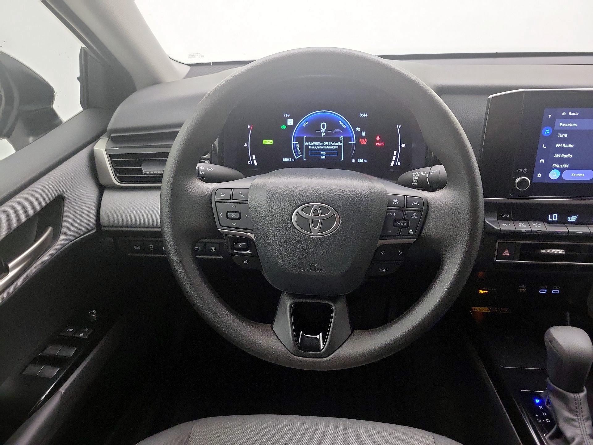 Thumbnail: 2025 Toyota Camry - 10