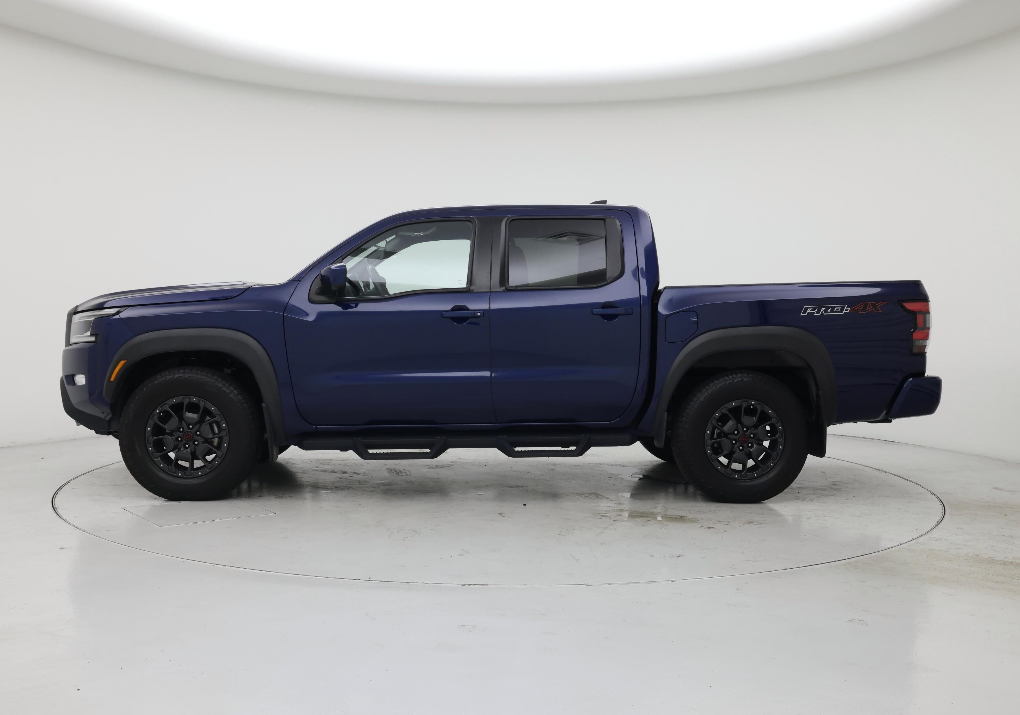 Thumbnail: 2023 Nissan Frontier - 3