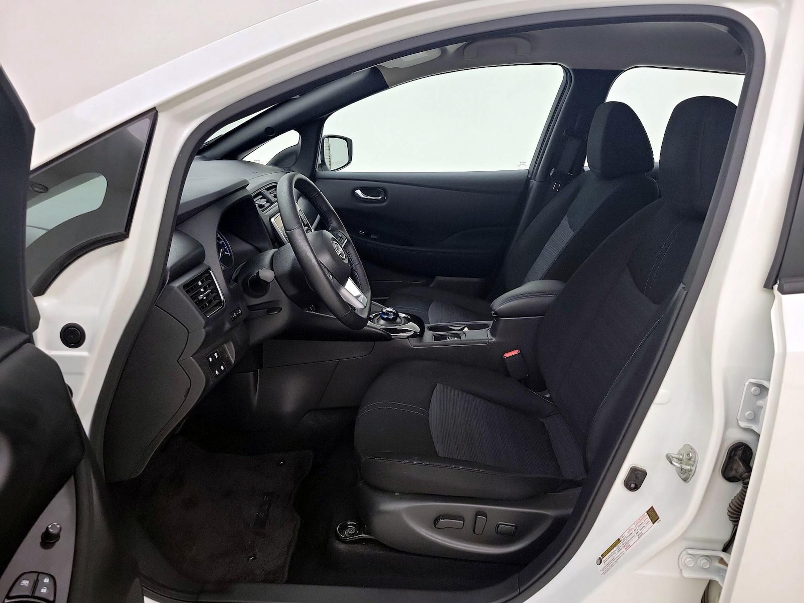 2024 Nissan LEAF SV PLUS - Photo 12
