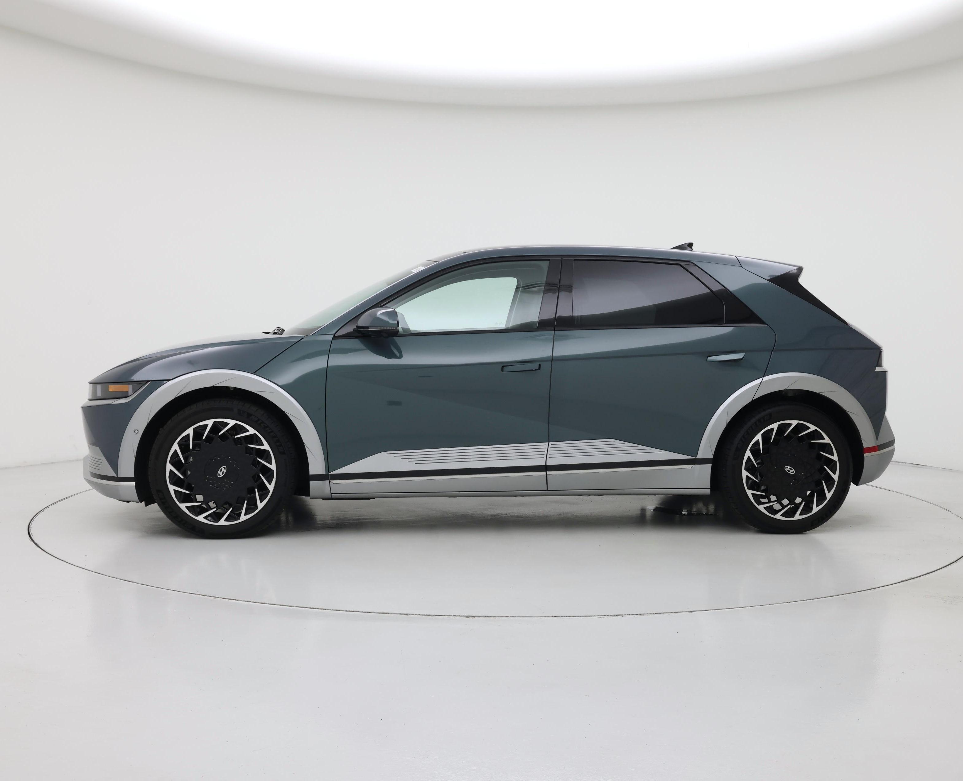 Thumbnail: 2024 Hyundai Ioniq 5 - 3