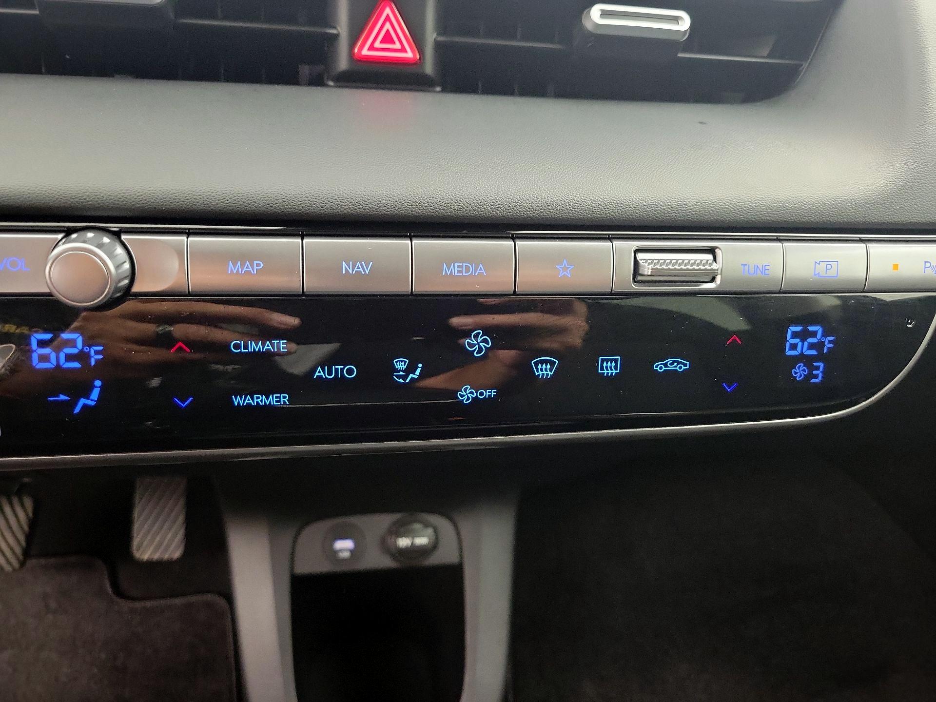 Thumbnail: 2024 Hyundai Ioniq 5 - 17