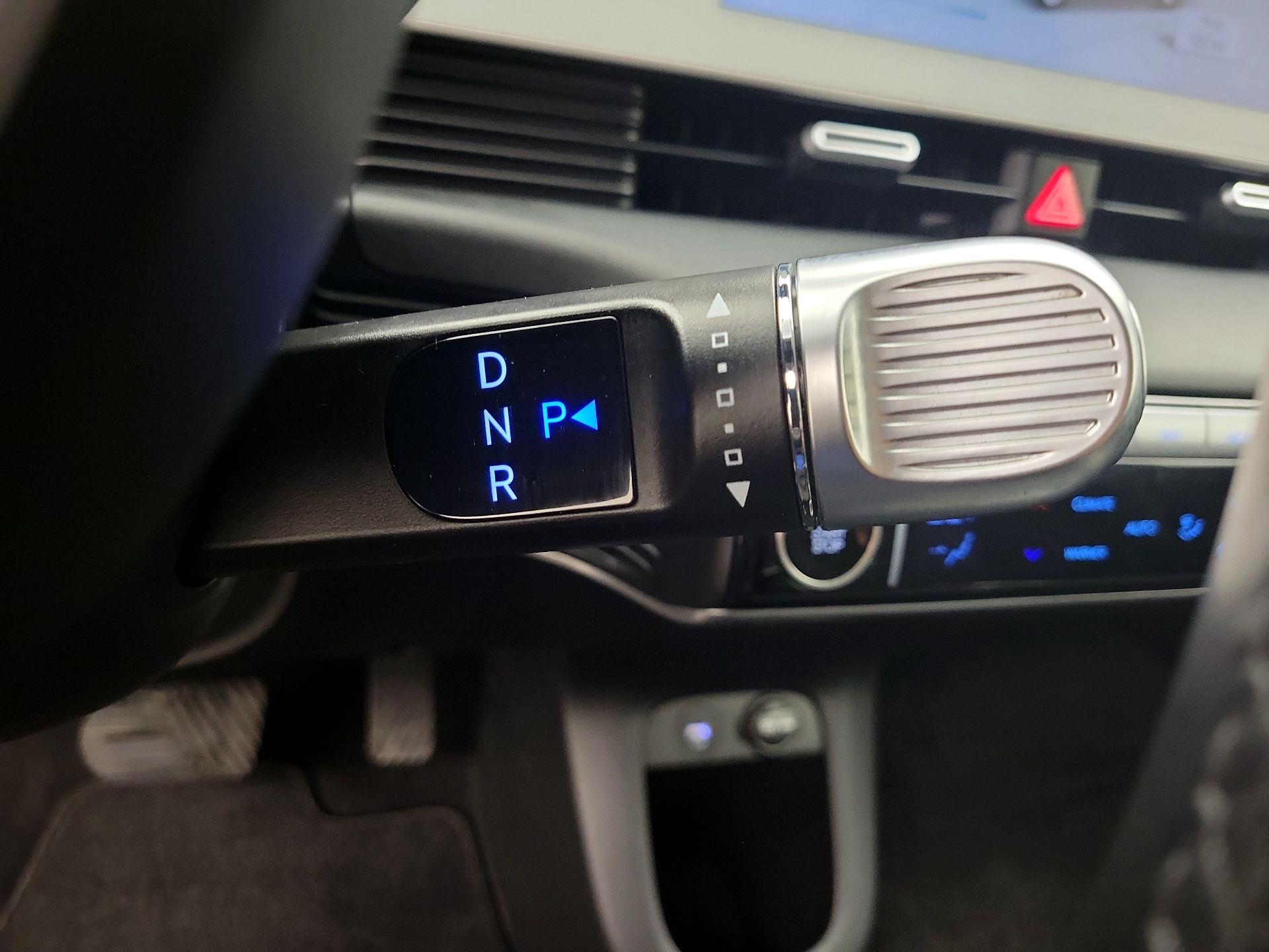 Thumbnail: 2024 Hyundai Ioniq 5 - 18