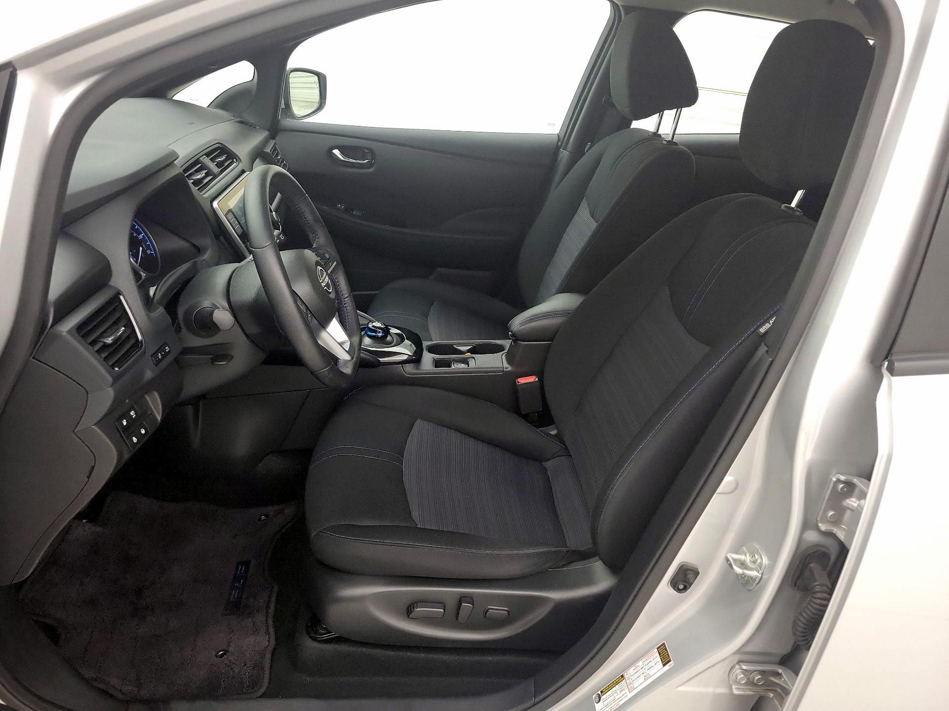 Thumbnail: 2024 Nissan Leaf - 11