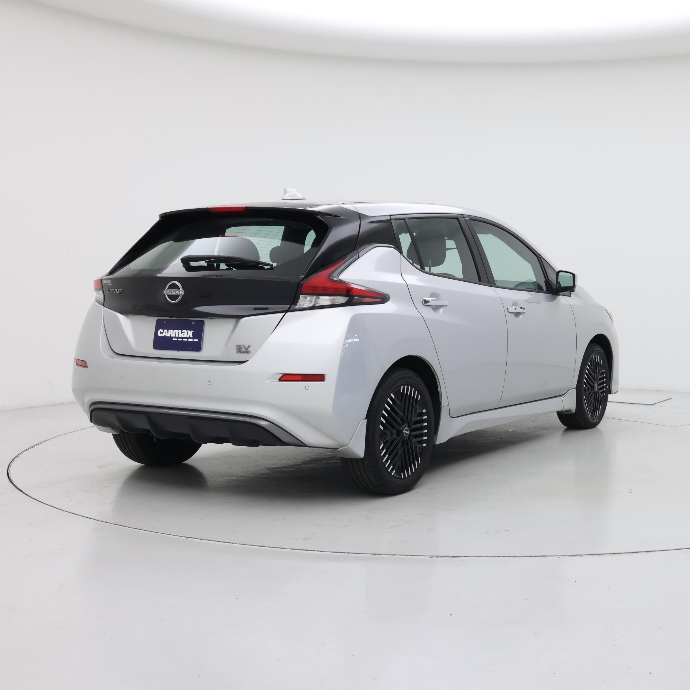 Thumbnail: 2024 Nissan Leaf - 8