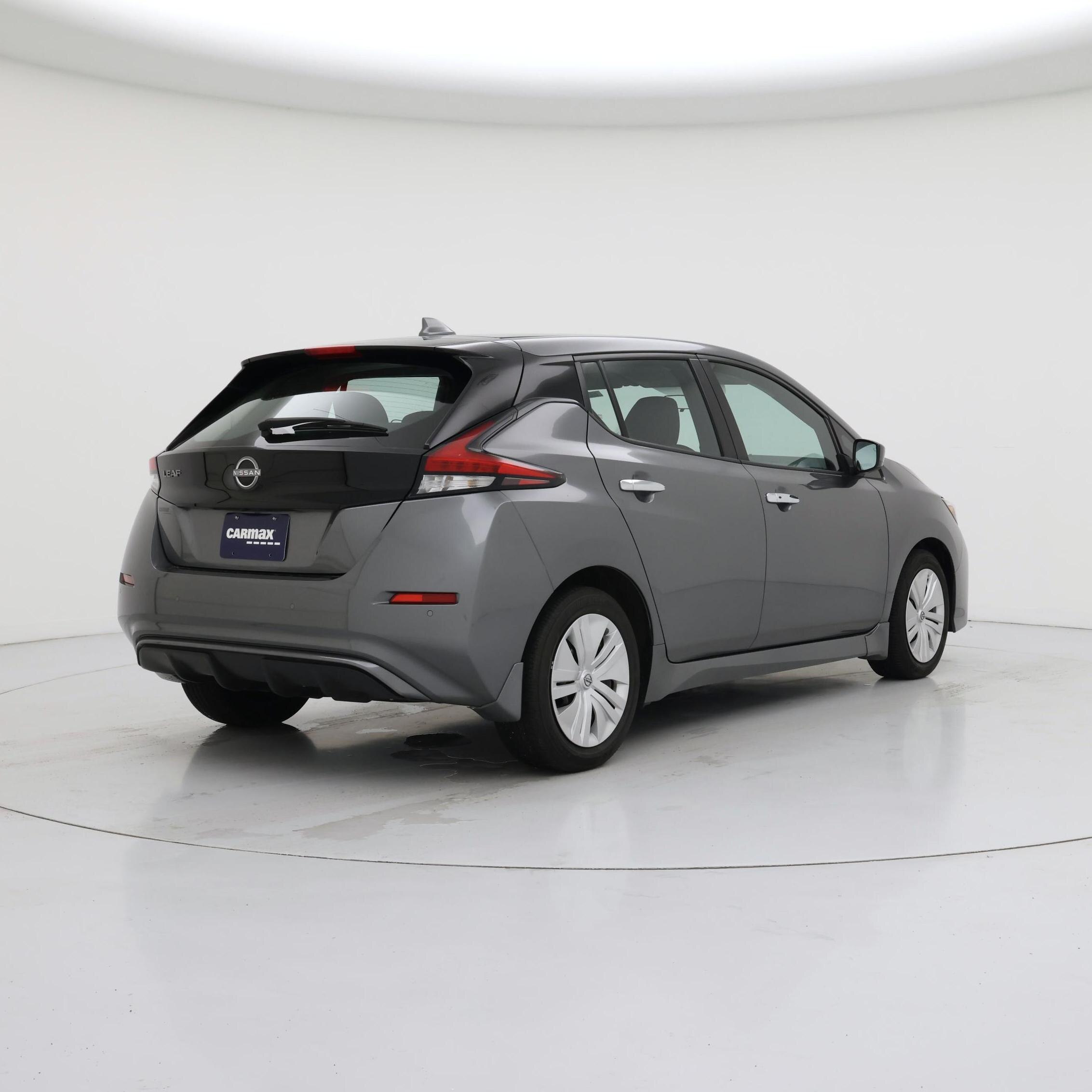 Thumbnail: 2024 Nissan Leaf - 8