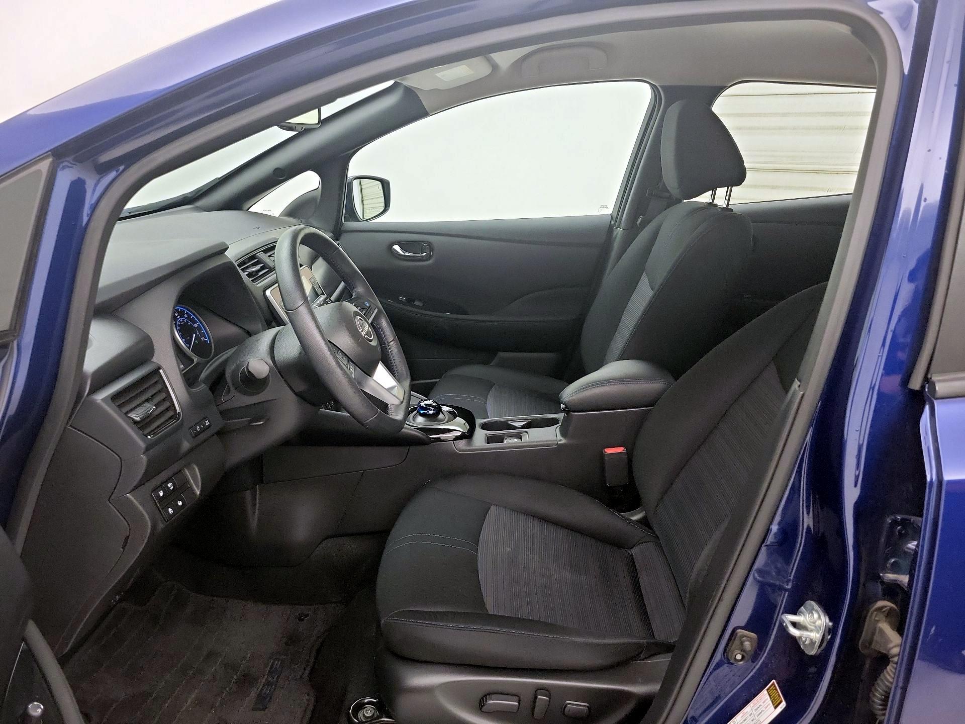 Thumbnail: 2024 Nissan Leaf - 11