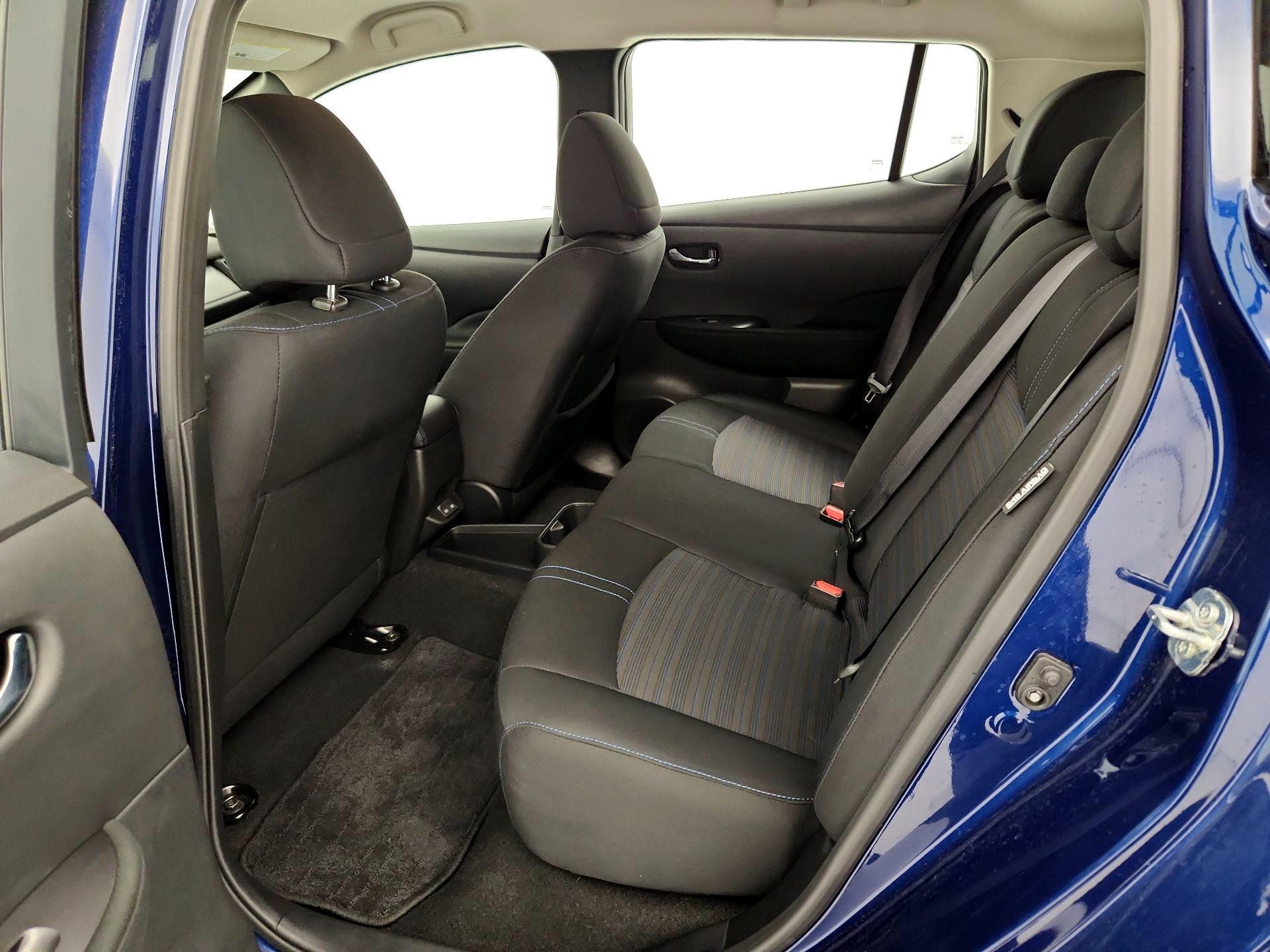 Thumbnail: 2025 Nissan Leaf - 19