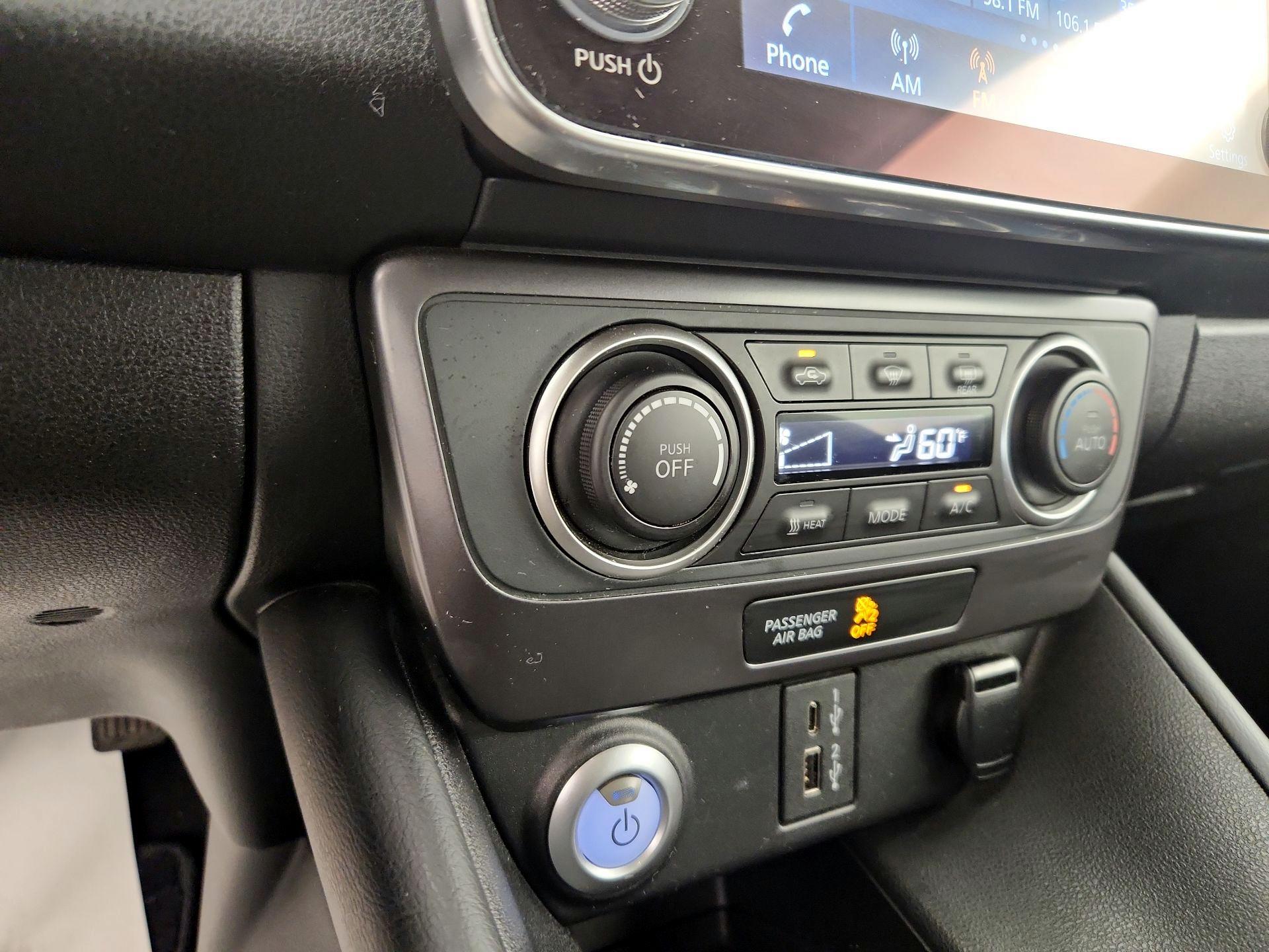 Thumbnail: 2025 Nissan Leaf - 16