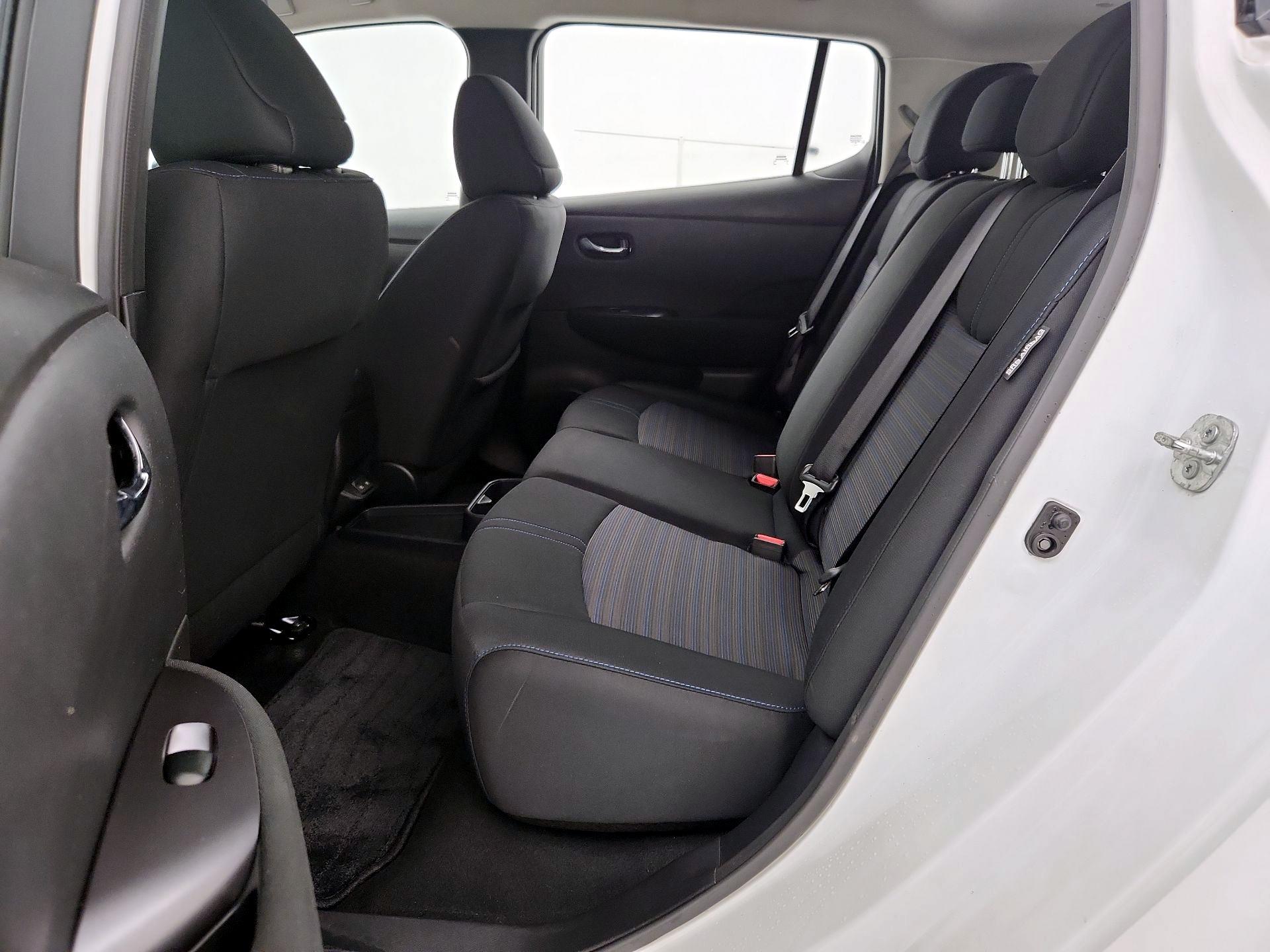 Thumbnail: 2025 Nissan Leaf - 19