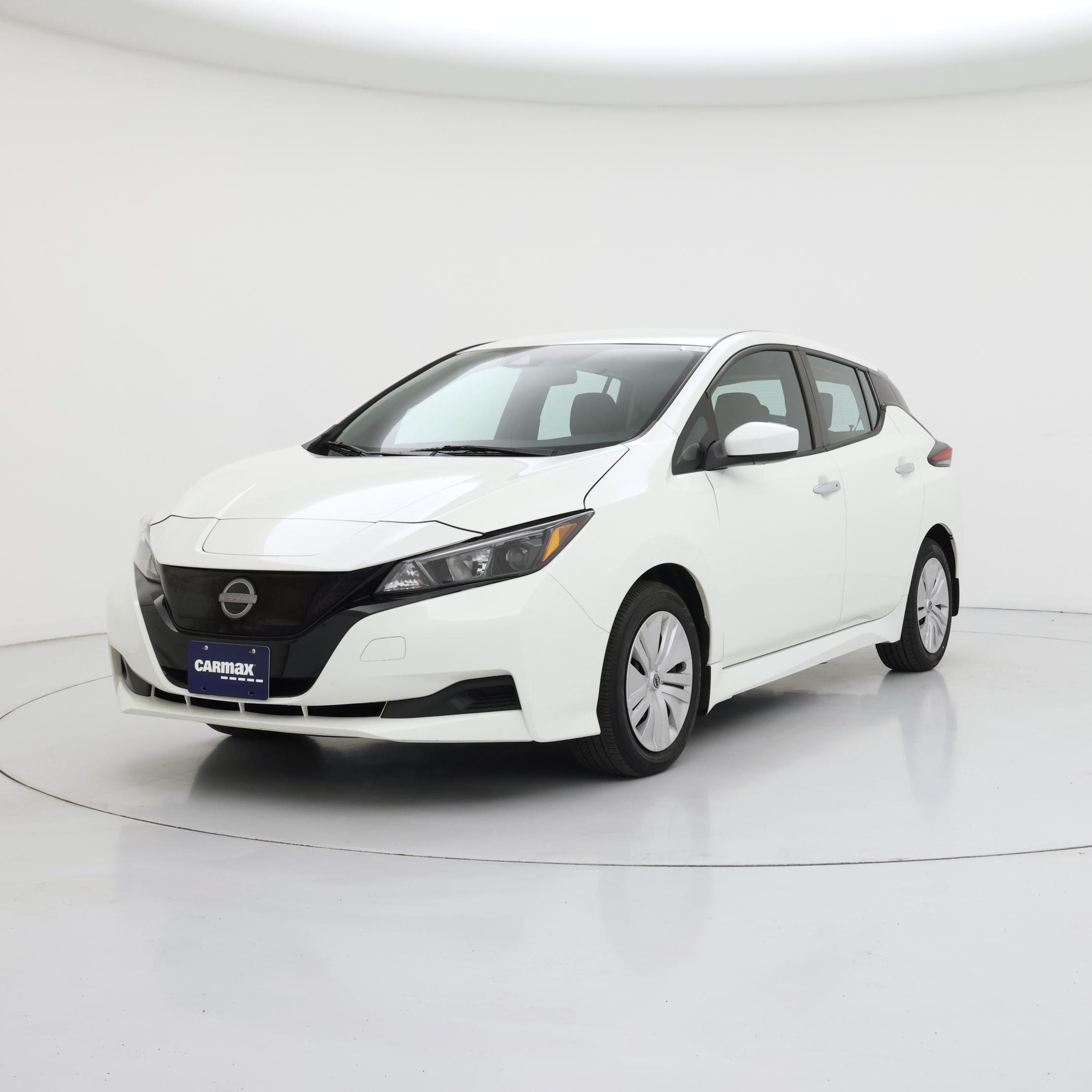 Thumbnail: 2025 Nissan Leaf - 4
