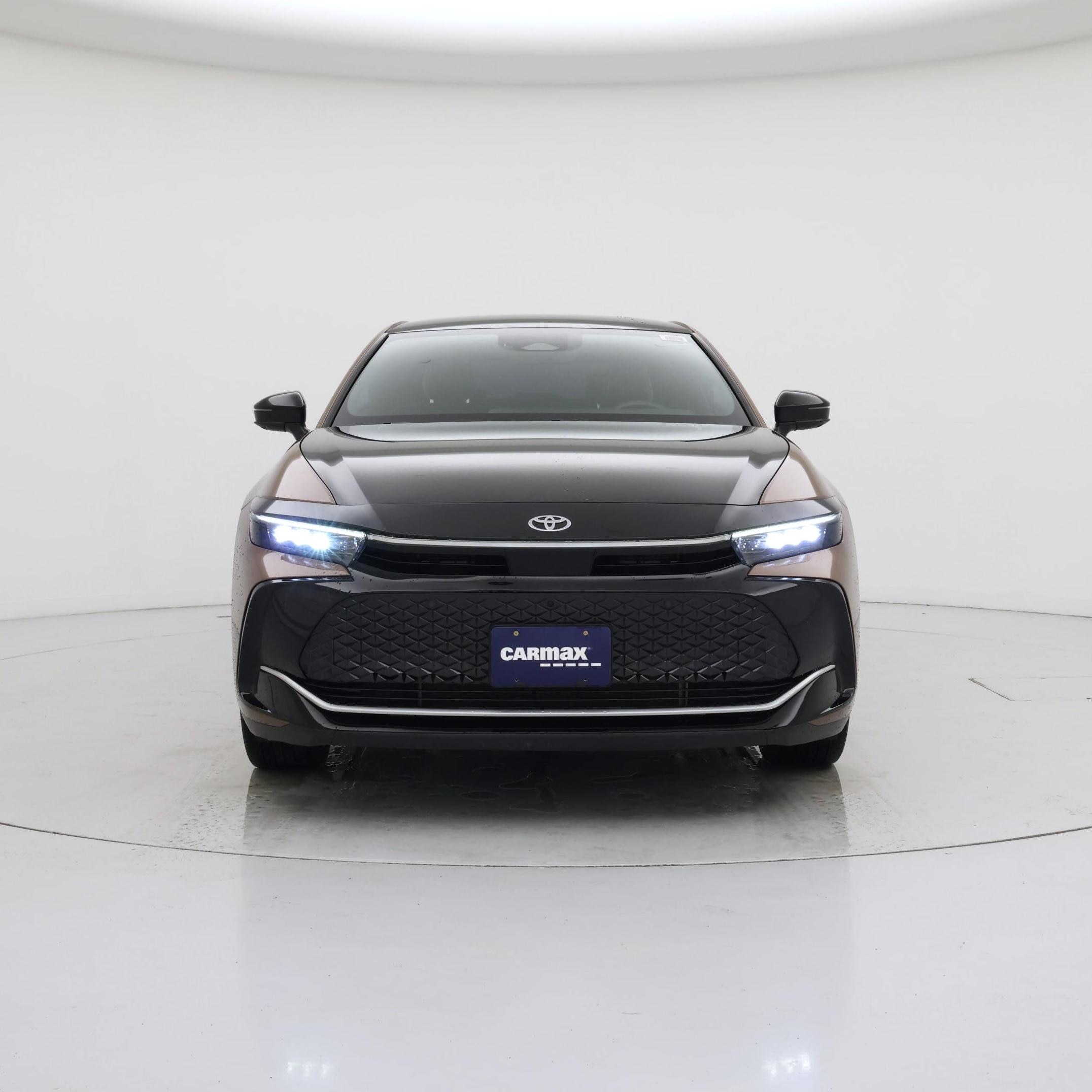 Thumbnail: 2023 Toyota Crown - 5