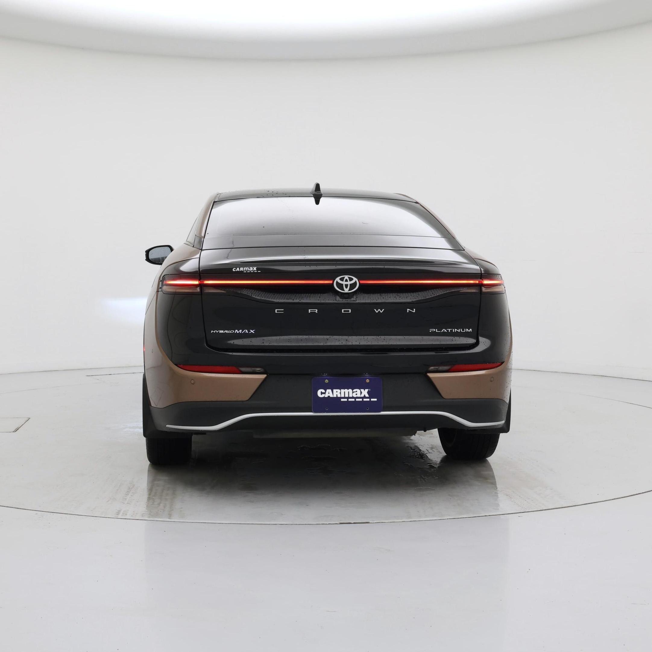 Thumbnail: 2023 Toyota Crown - 6