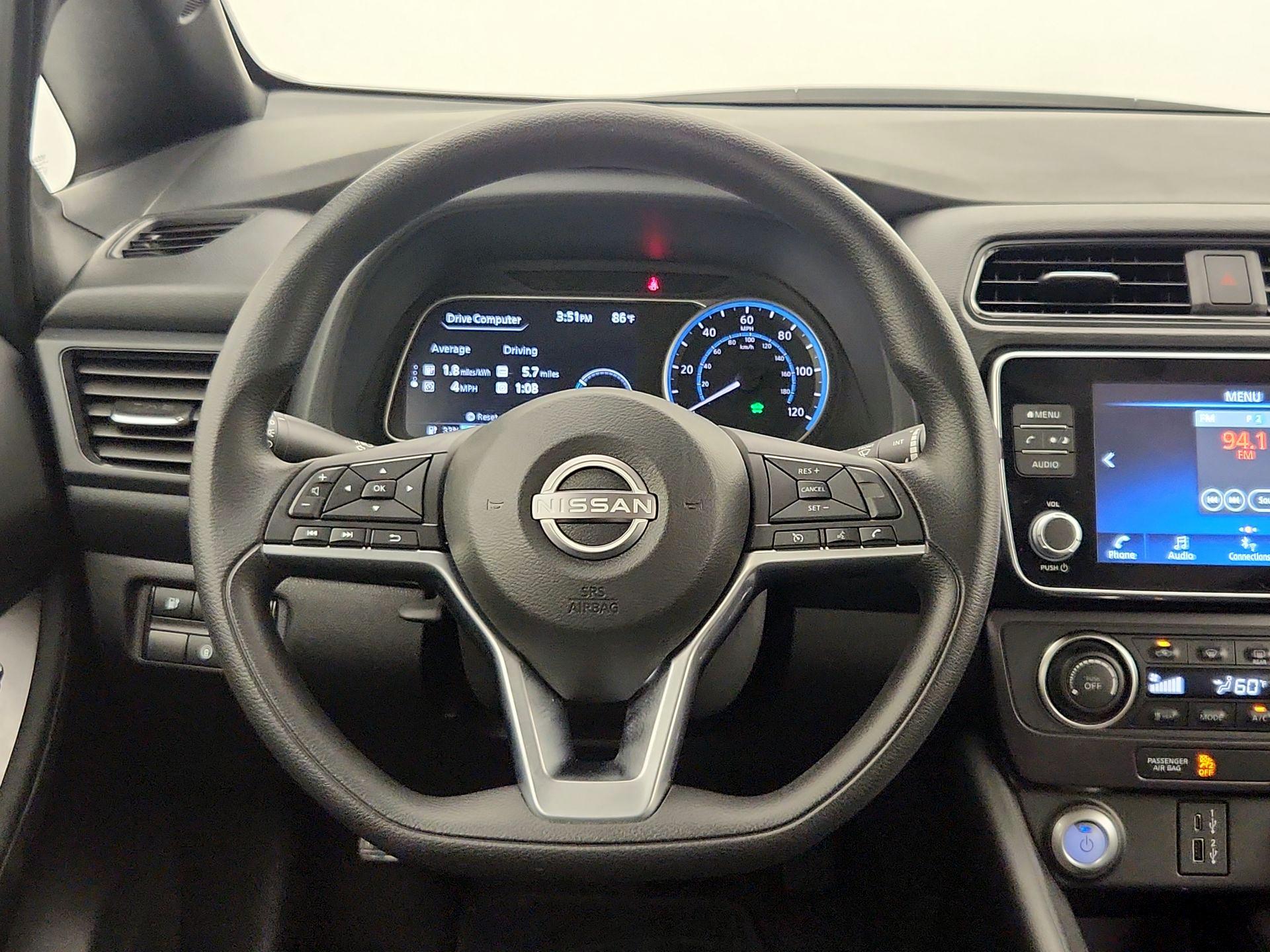 Thumbnail: 2025 Nissan Leaf - 10