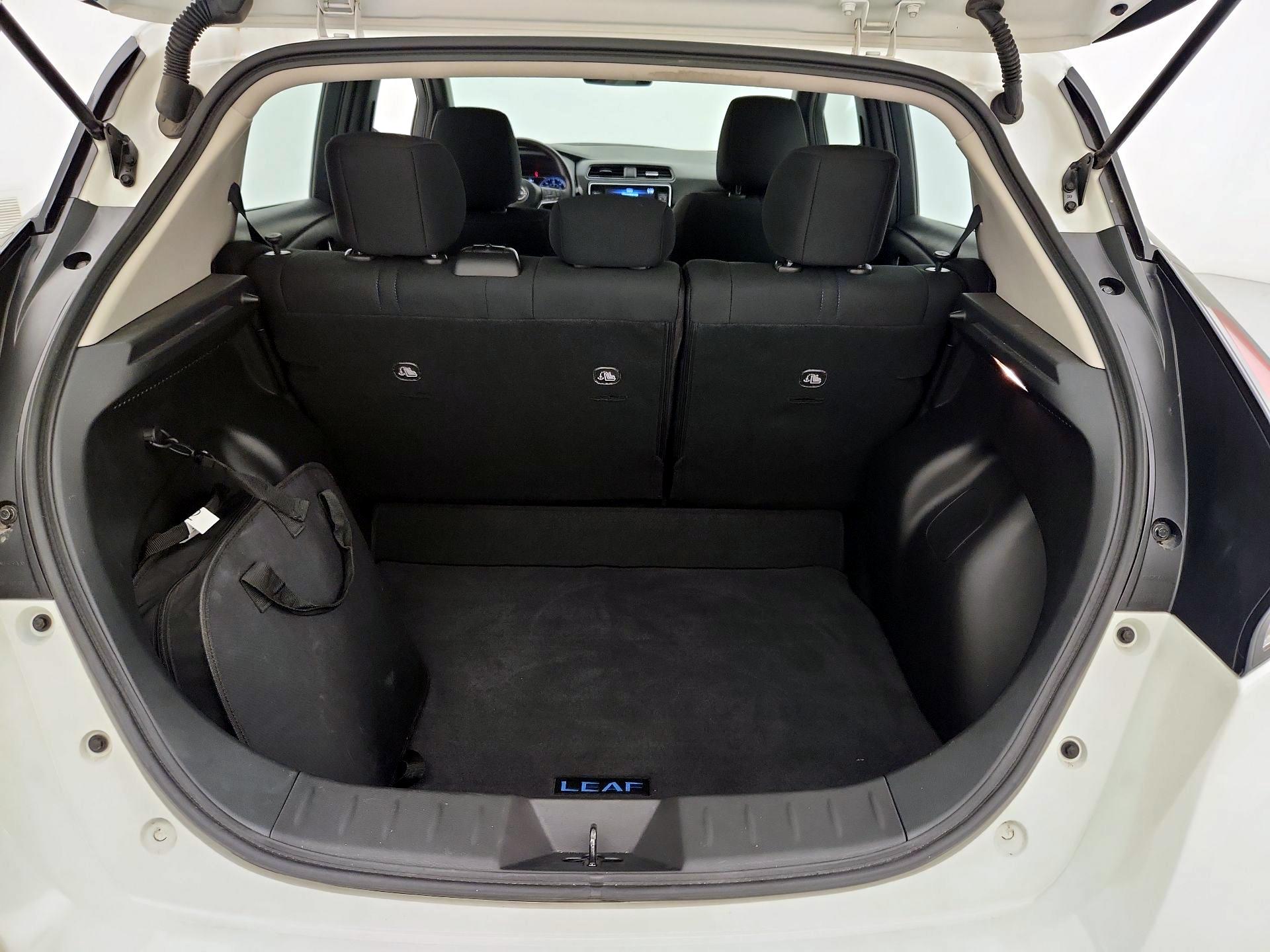 Thumbnail: 2025 Nissan Leaf - 20