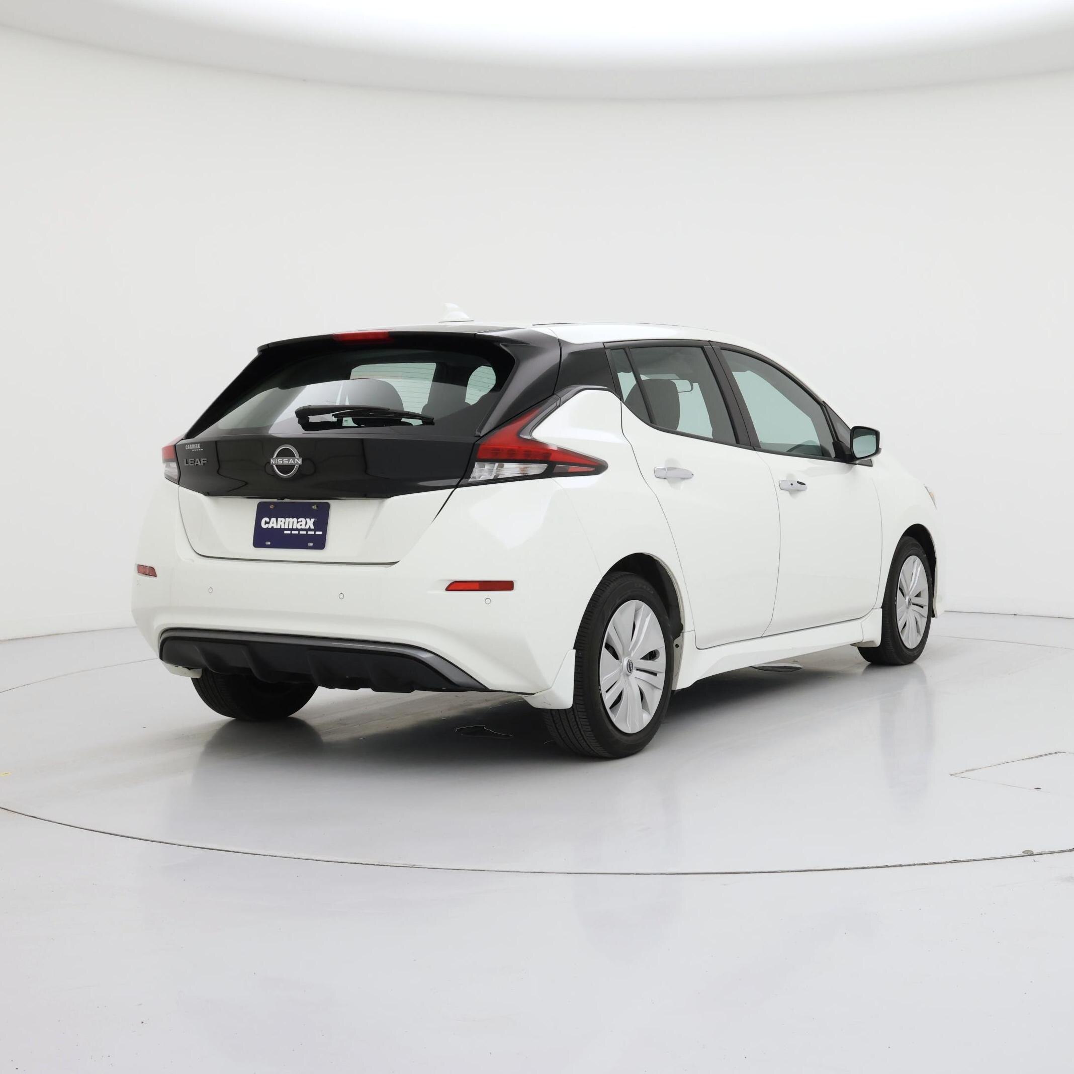 Thumbnail: 2025 Nissan Leaf - 8